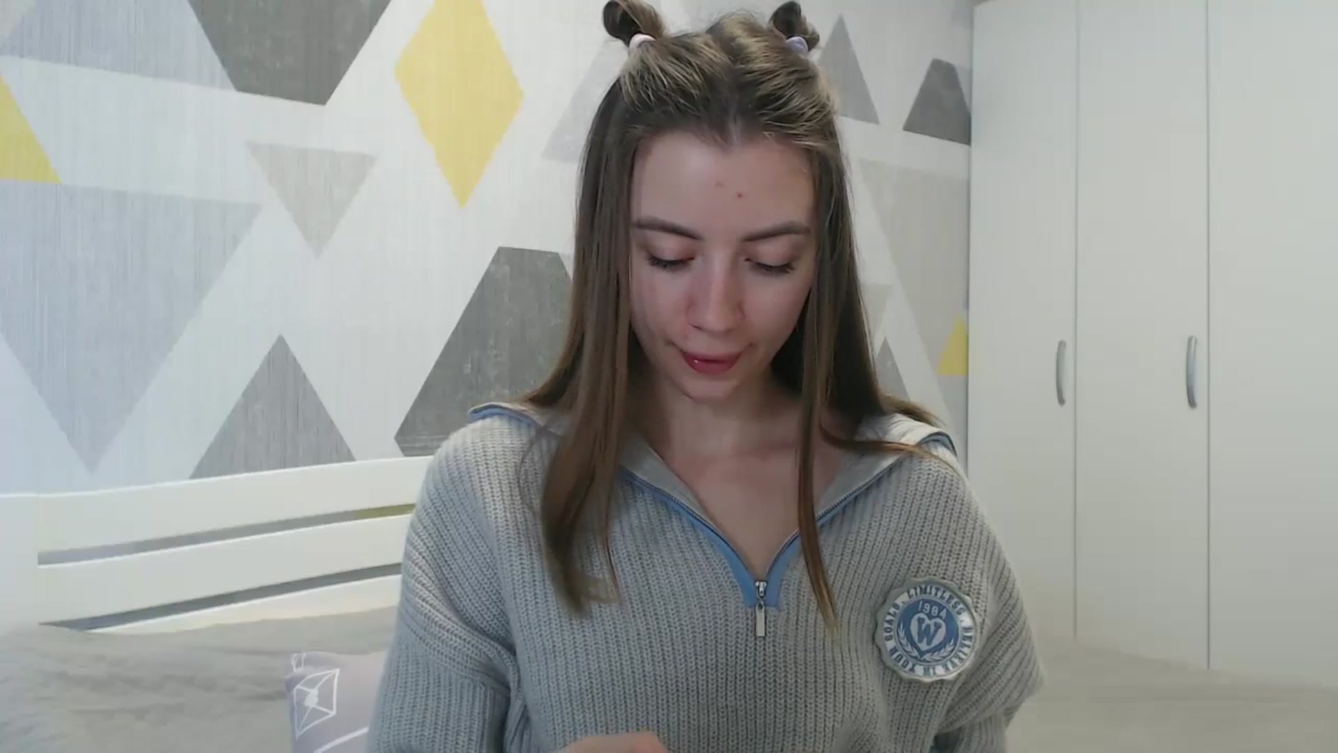 Gallery image thumbnail from Sulfate0's myfreecams stream on, 04/28/2026, 09:00 image 2 of 20