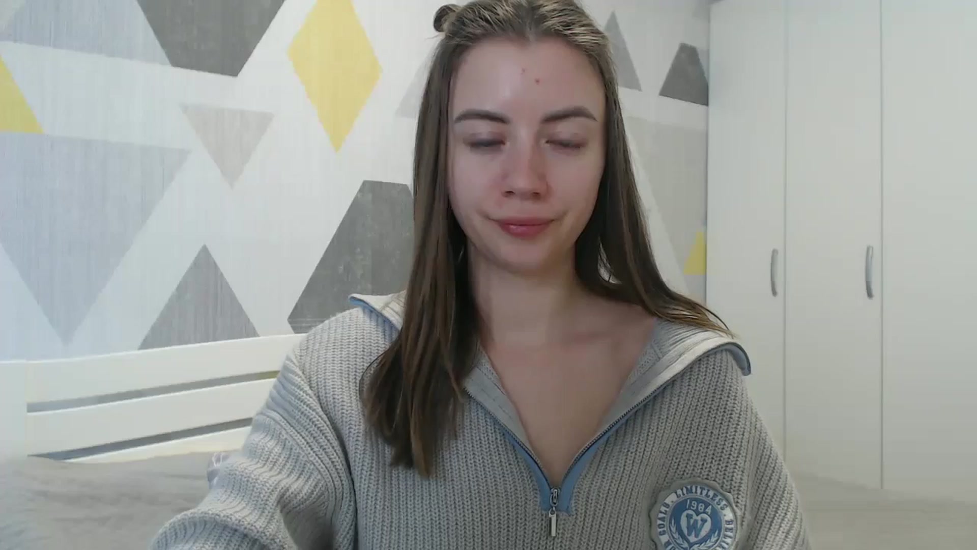 Gallery image thumbnail from Sulfate0's myfreecams stream on, 04/28/2026, 09:27 image 5 of 20