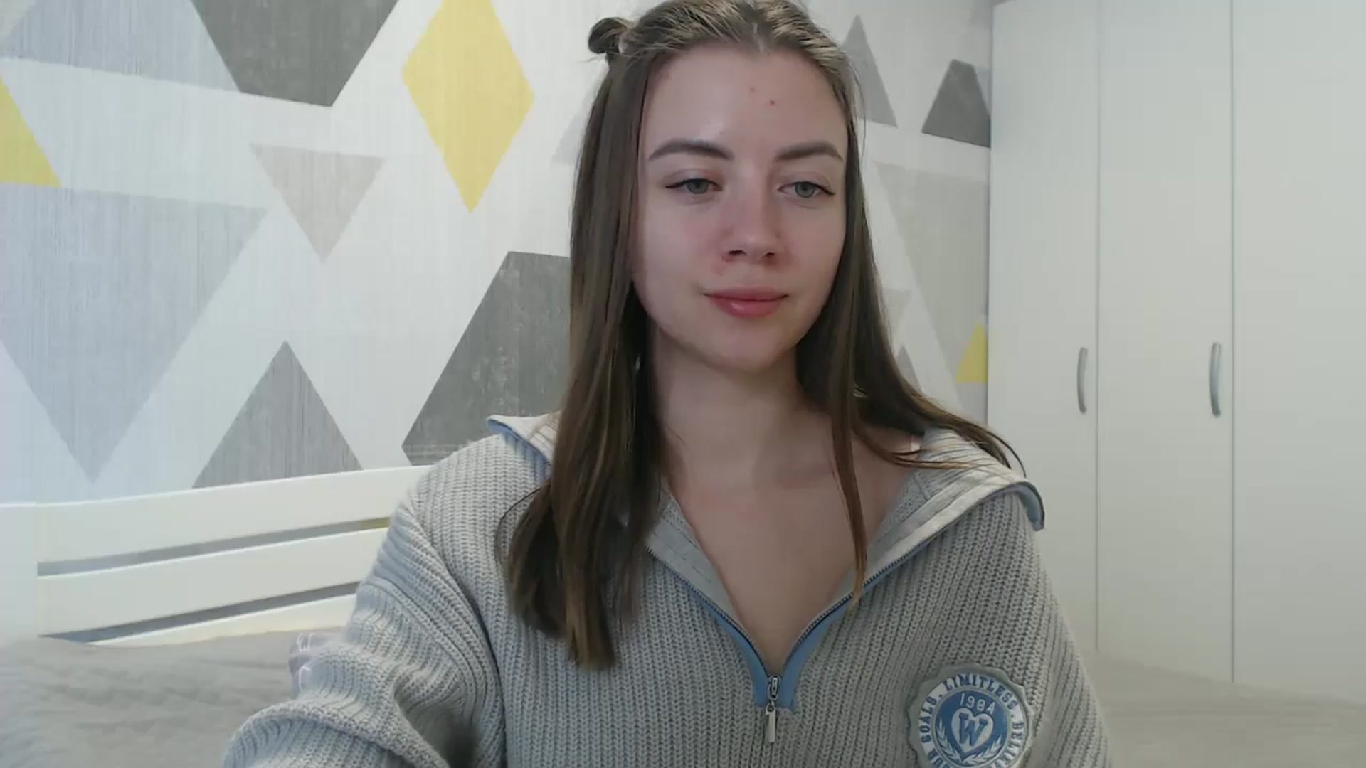 Gallery image thumbnail from Sulfate0's myfreecams stream on, 04/28/2026, 09:27 image 6 of 20