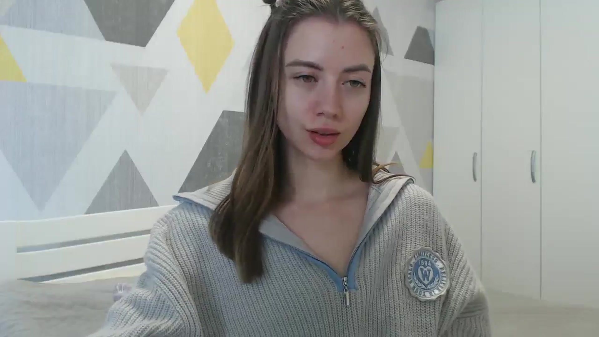 Gallery image thumbnail from Sulfate0's myfreecams stream on, 04/28/2026, 09:27 image 19 of 20