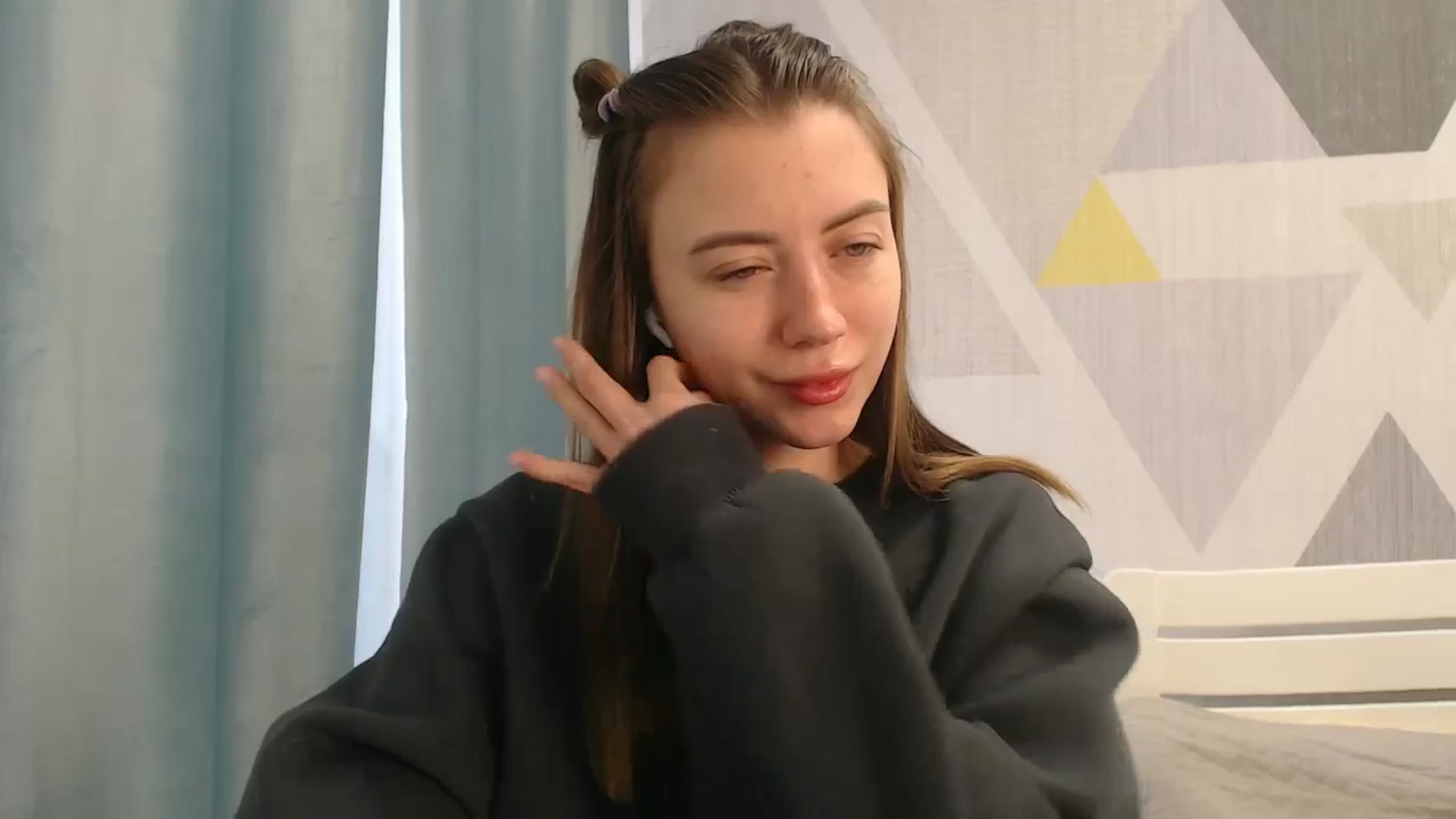 Gallery image thumbnail from Sulfate0's myfreecams stream on, 04/29/2026, 07:10 image 12 of 20