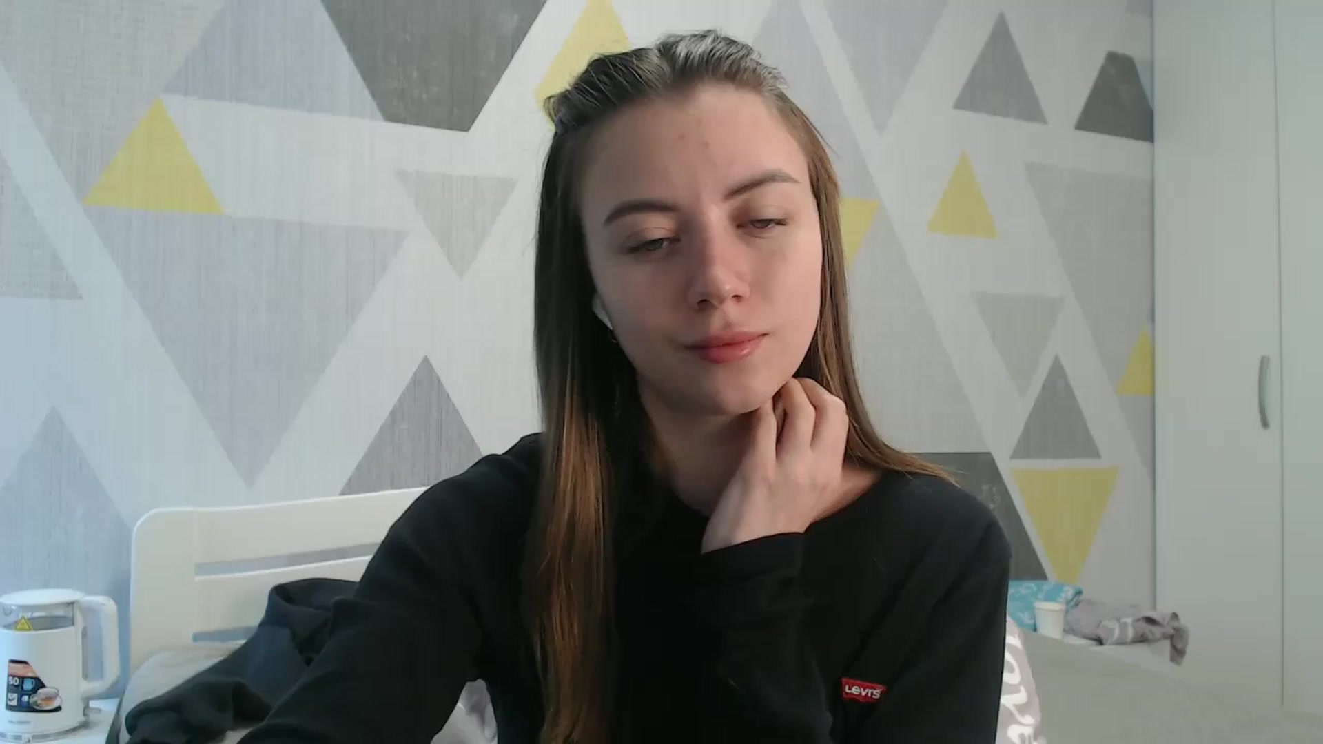 Gallery image thumbnail from Sulfate0's myfreecams stream on, 04/29/2026, 08:02 image 15 of 20