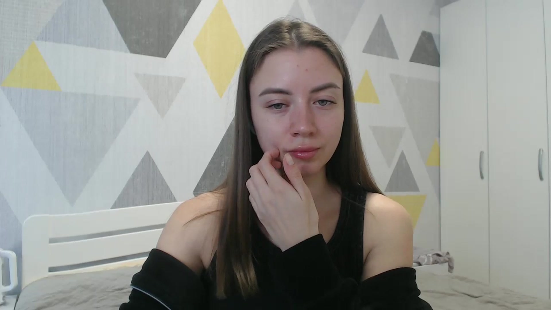 Gallery image thumbnail from Sulfate0's myfreecams stream on, 04/30/2026, 06:41 image 18 of 20