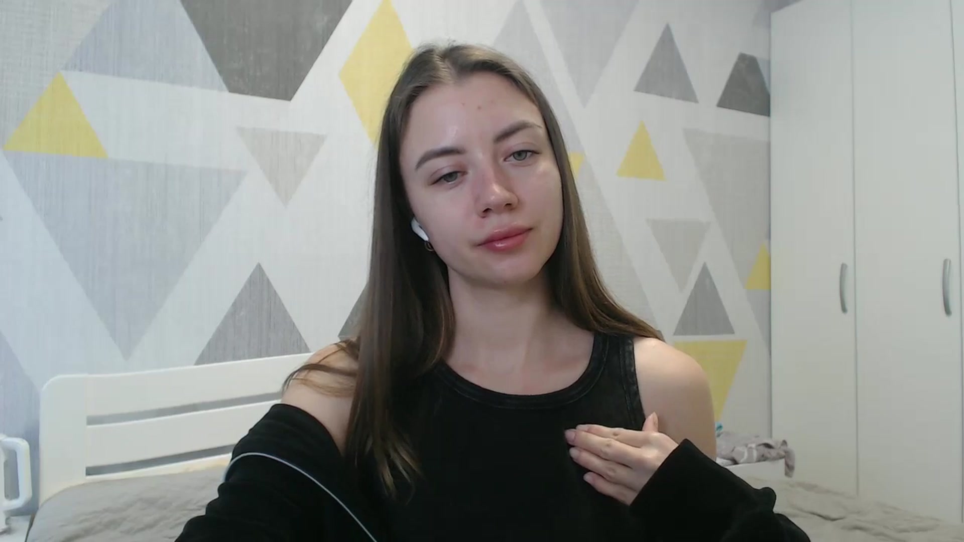 Gallery image thumbnail from Sulfate0's myfreecams stream on, 04/30/2026, 06:41 image 11 of 20