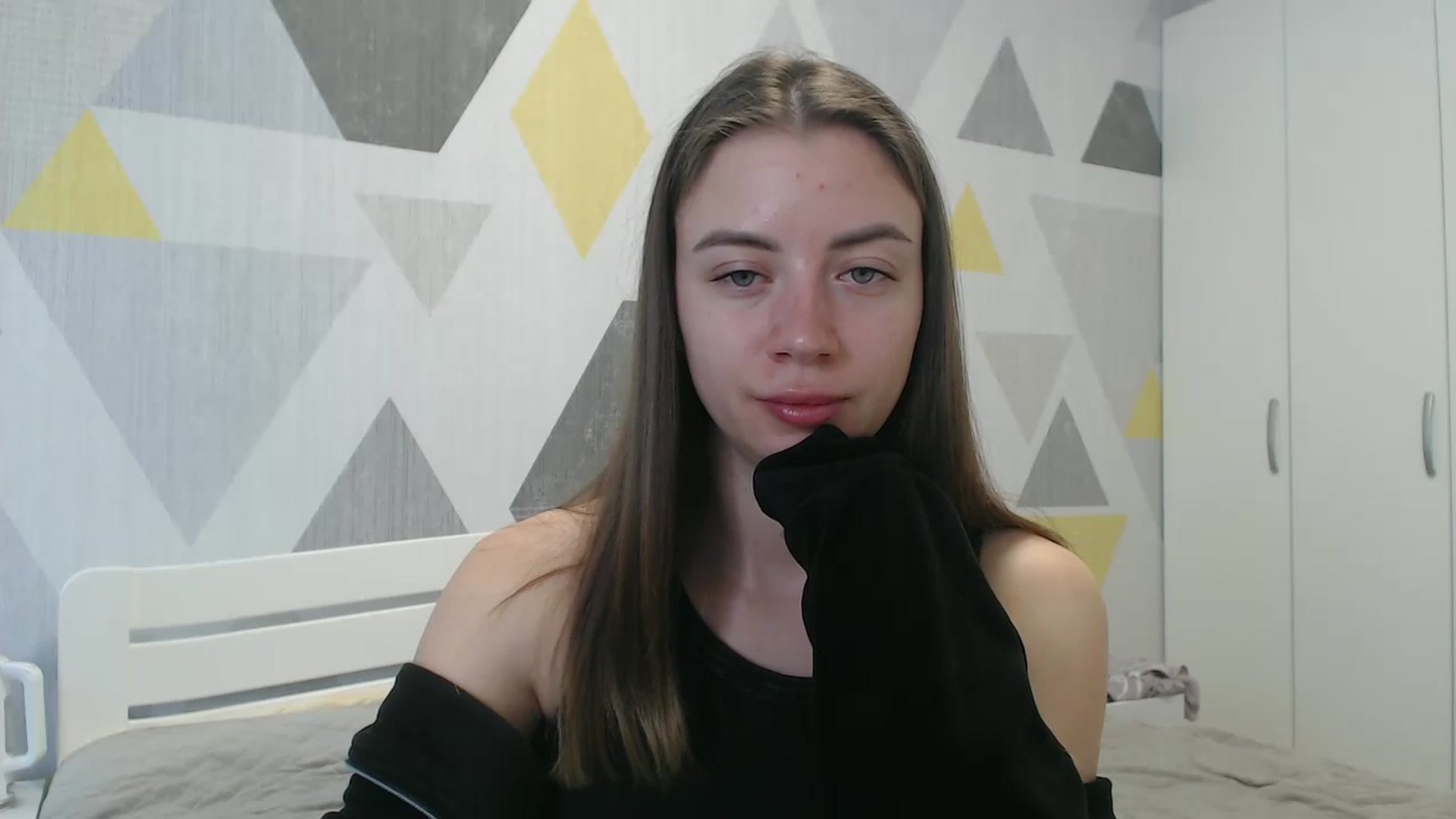 Gallery image thumbnail from Sulfate0's myfreecams stream on, 04/30/2026, 06:41 image 19 of 20