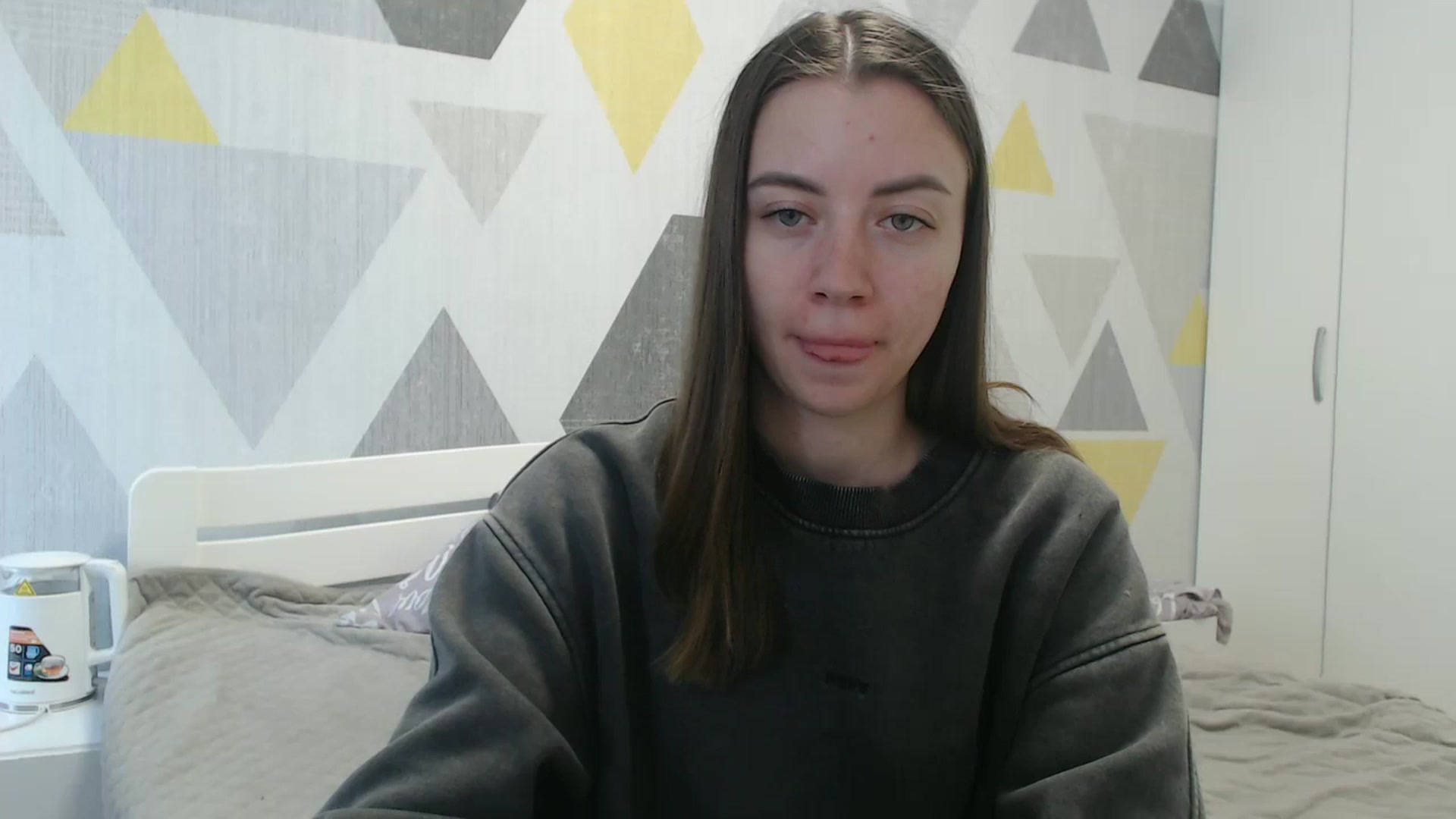 Gallery image thumbnail from Sulfate0's myfreecams stream on, 05/01/2026, 09:59 image 1 of 20