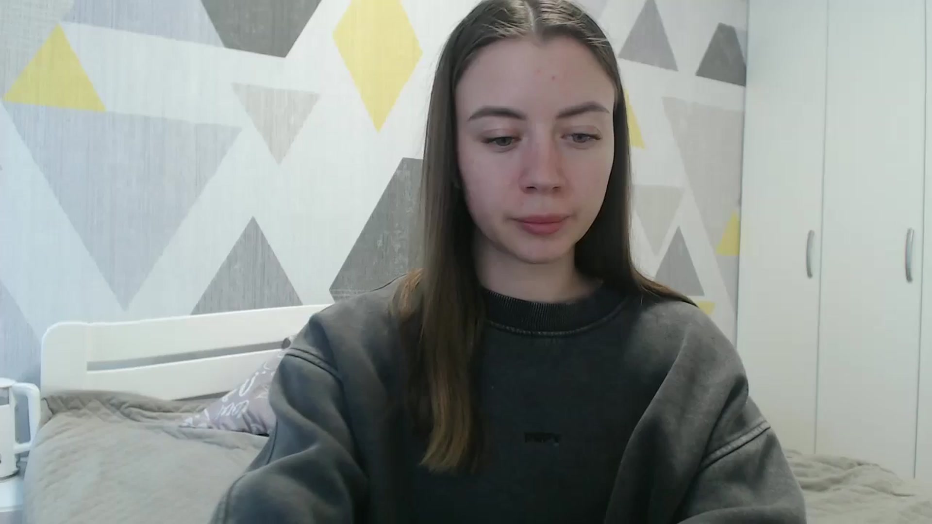 Gallery image thumbnail from Sulfate0's myfreecams stream on, 05/01/2026, 11:09 image 1 of 20