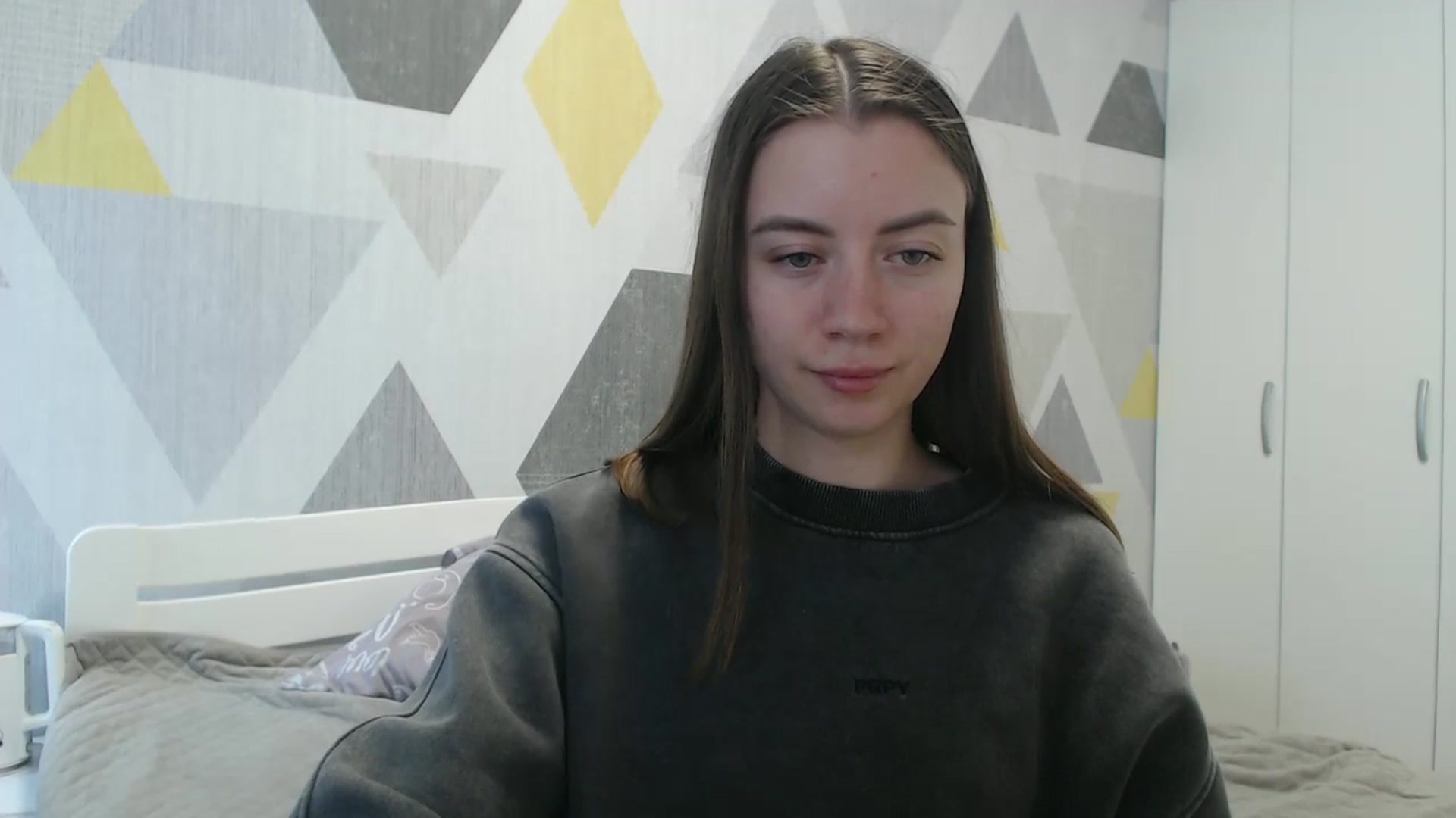 Gallery image thumbnail from Sulfate0's myfreecams stream on, 05/01/2026, 11:09 image 18 of 20