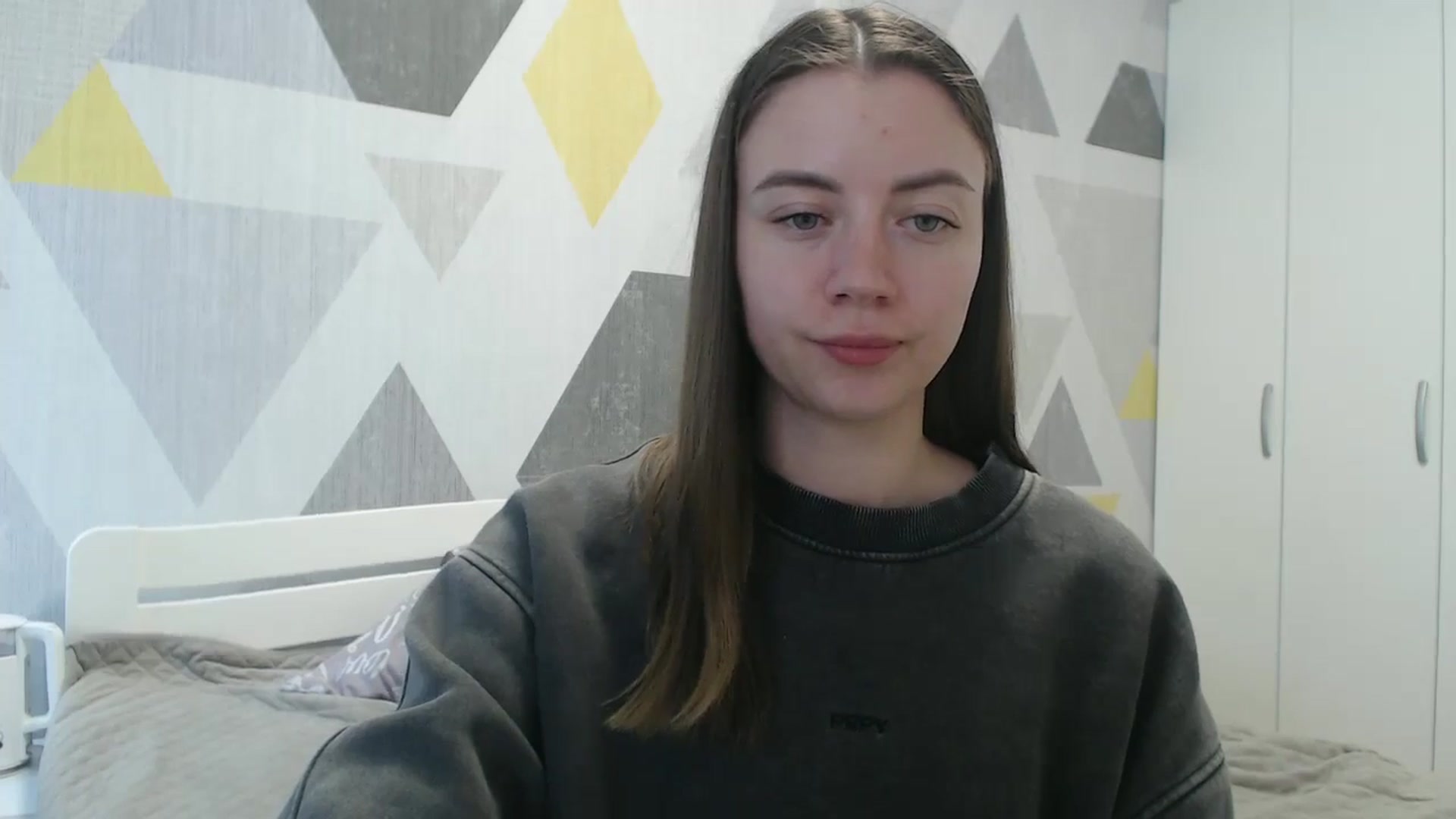 Gallery image thumbnail from Sulfate0's myfreecams stream on, 05/01/2026, 11:09 image 6 of 20