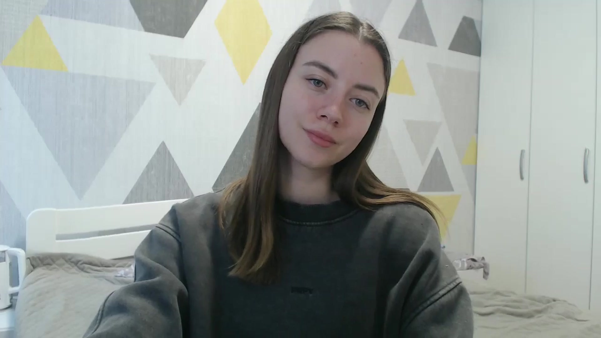 Gallery image thumbnail from Sulfate0's myfreecams stream on, 05/01/2026, 11:09 image 3 of 20