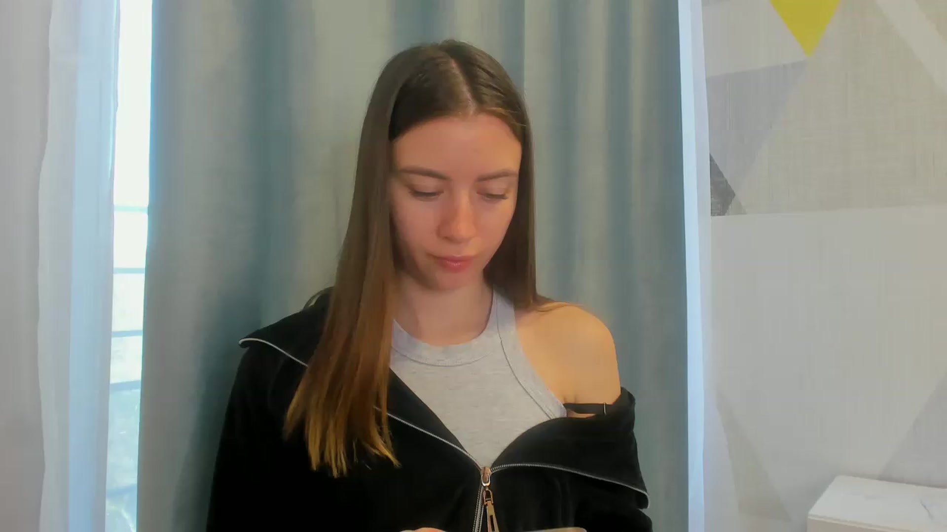 Gallery image thumbnail from Sulfate0's myfreecams stream on, 05/04/2026, 07:26 image 14 of 20