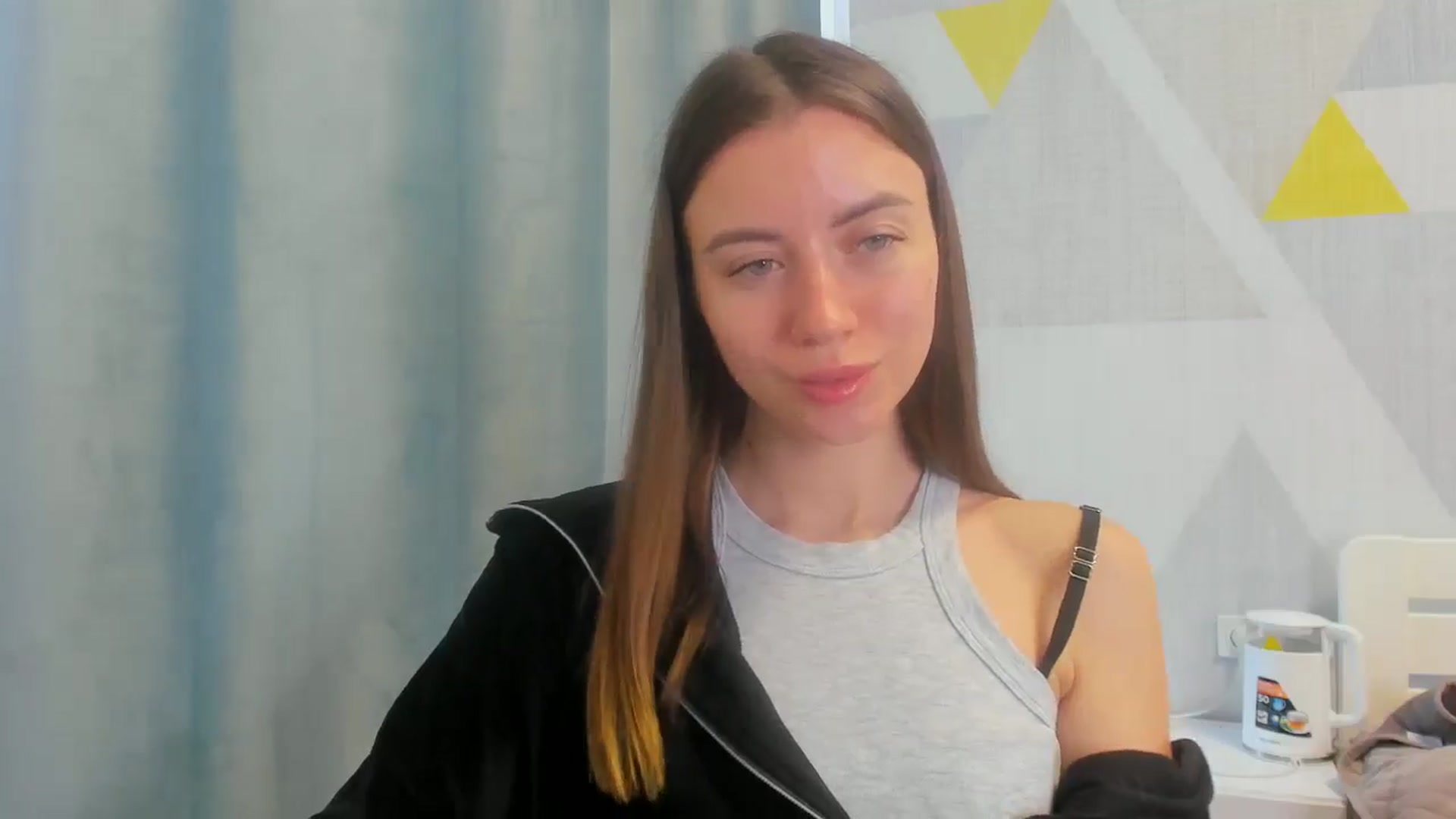 Gallery image thumbnail from Sulfate0's myfreecams stream on, 05/04/2026, 08:44 image 16 of 20