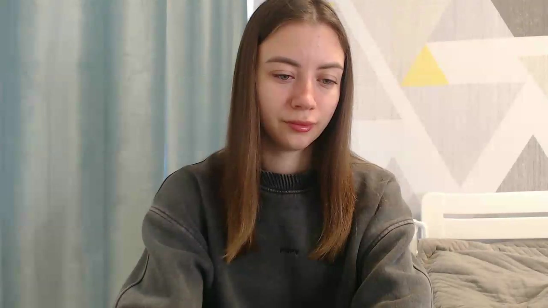 Gallery image thumbnail from Sulfate0's myfreecams stream on, 05/05/2026, 07:30 image 12 of 20