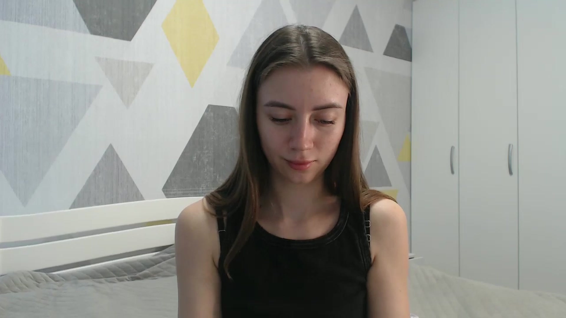 Gallery image thumbnail from Sulfate0's myfreecams stream on, 05/07/2026, 09:08 image 14 of 20