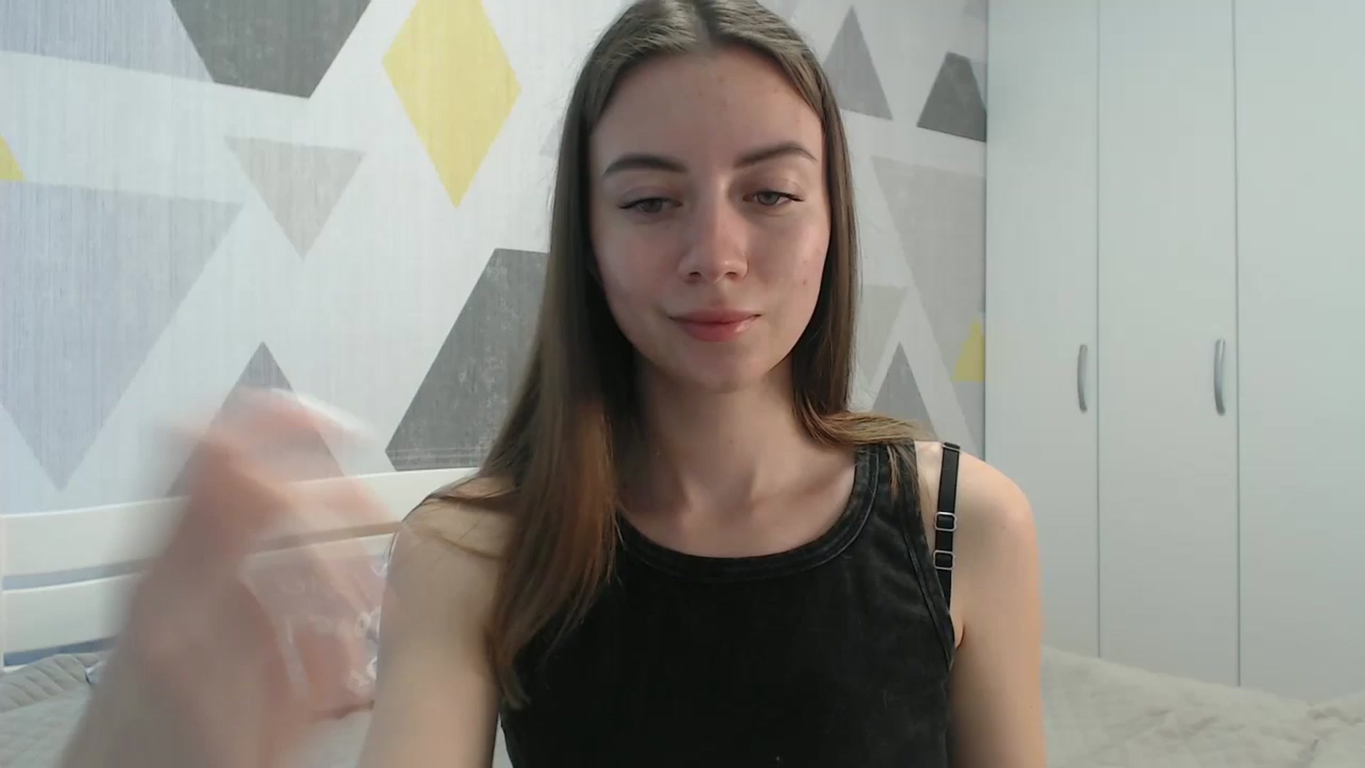 Gallery image thumbnail from Sulfate0's myfreecams stream on, 05/07/2026, 10:57 image 1 of 20