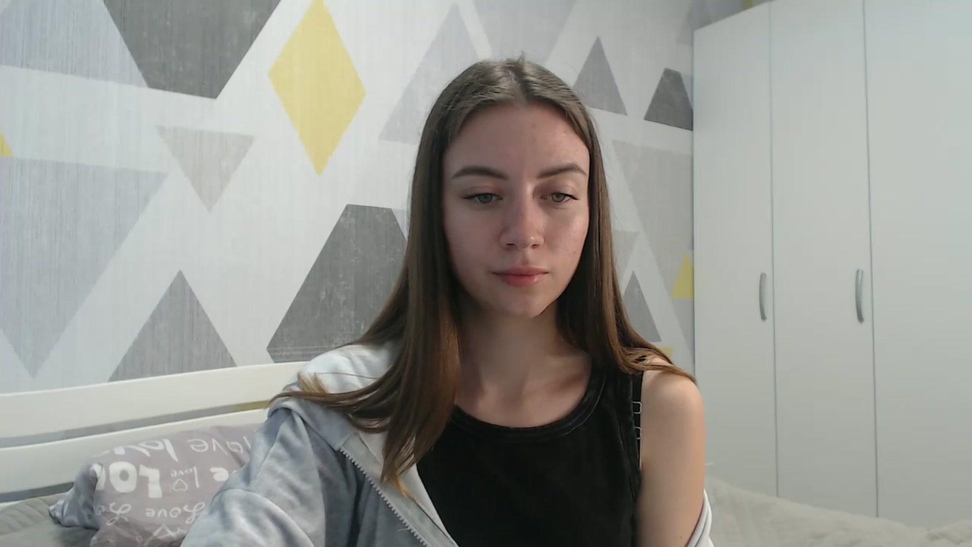 Gallery image thumbnail from Sulfate0's myfreecams stream on, 05/07/2026, 10:57 image 18 of 20