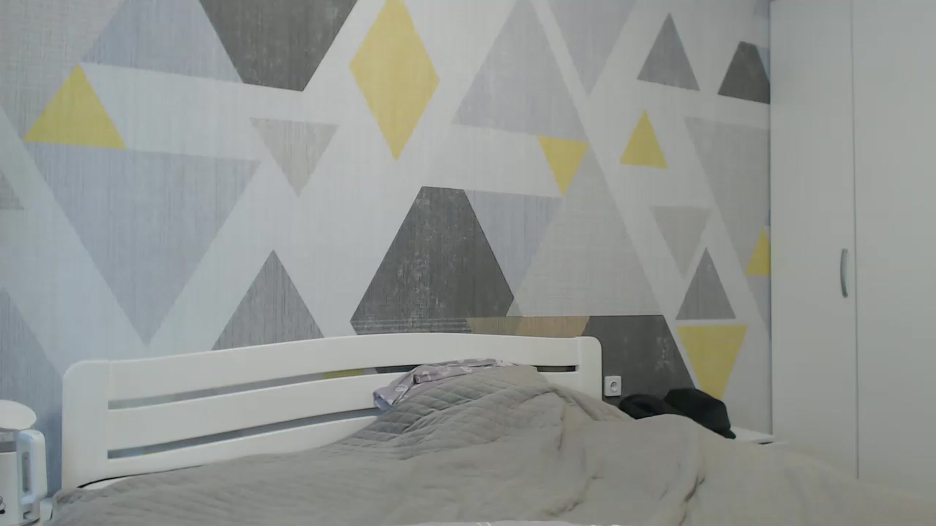 Gallery image thumbnail from Sulfate0's myfreecams stream on, 05/13/2026, 09:28 image 16 of 20