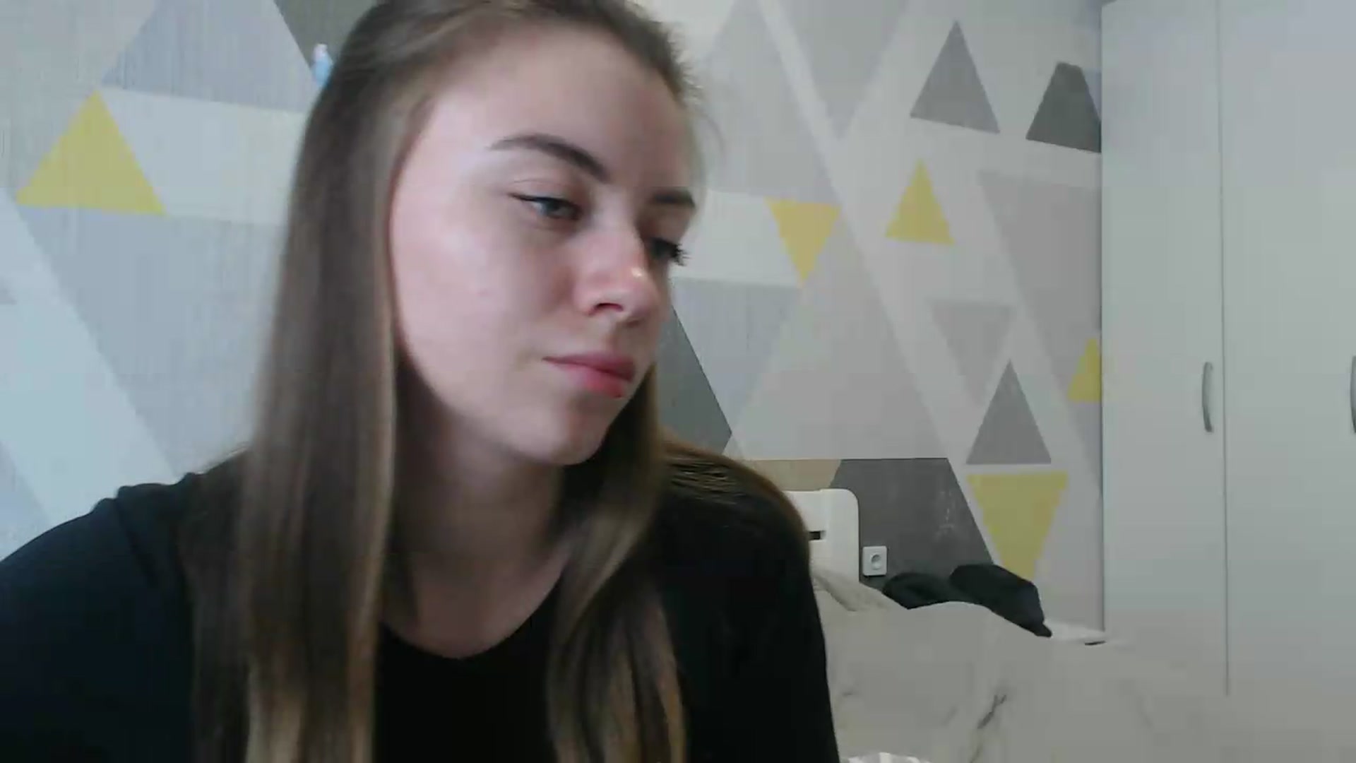 Gallery image thumbnail from Sulfate0's myfreecams stream on, 05/13/2026, 09:28 image 9 of 20