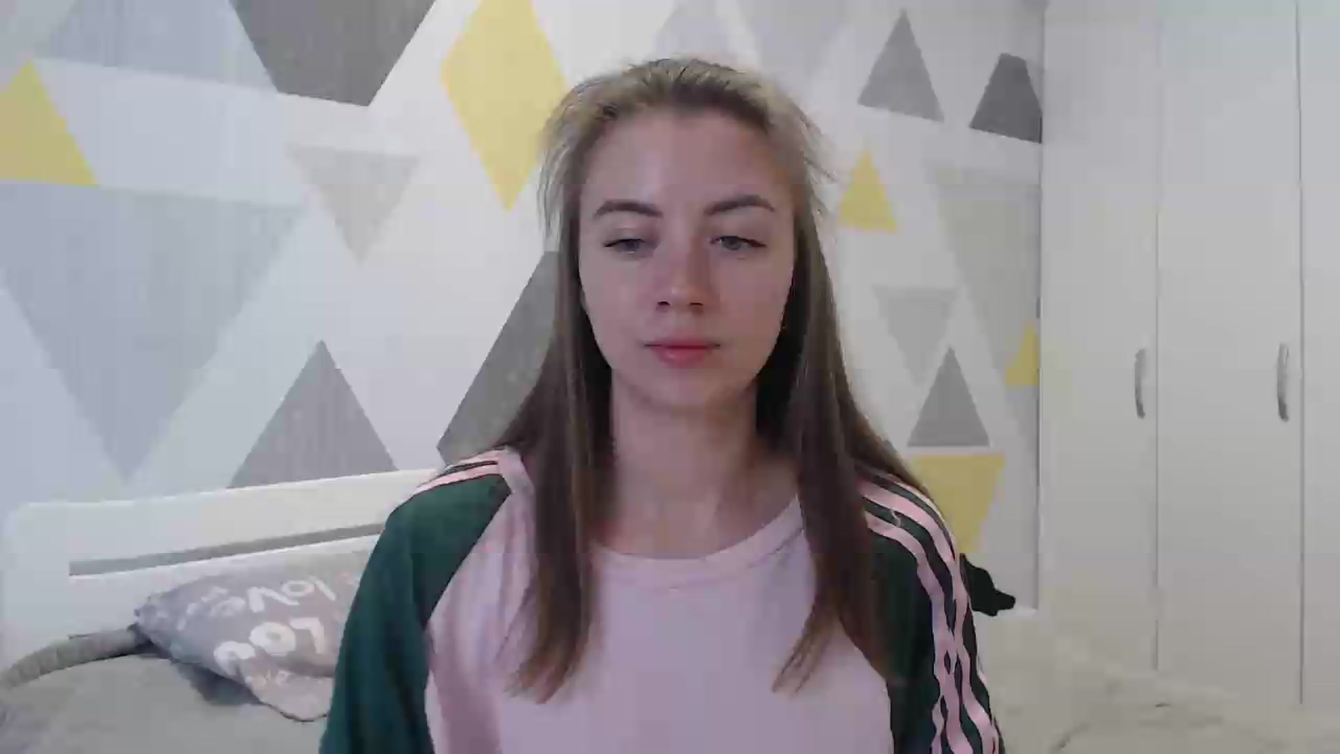 Gallery image thumbnail from Sulfate0's myfreecams stream on, 05/17/2026, 08:41 image 2 of 20
