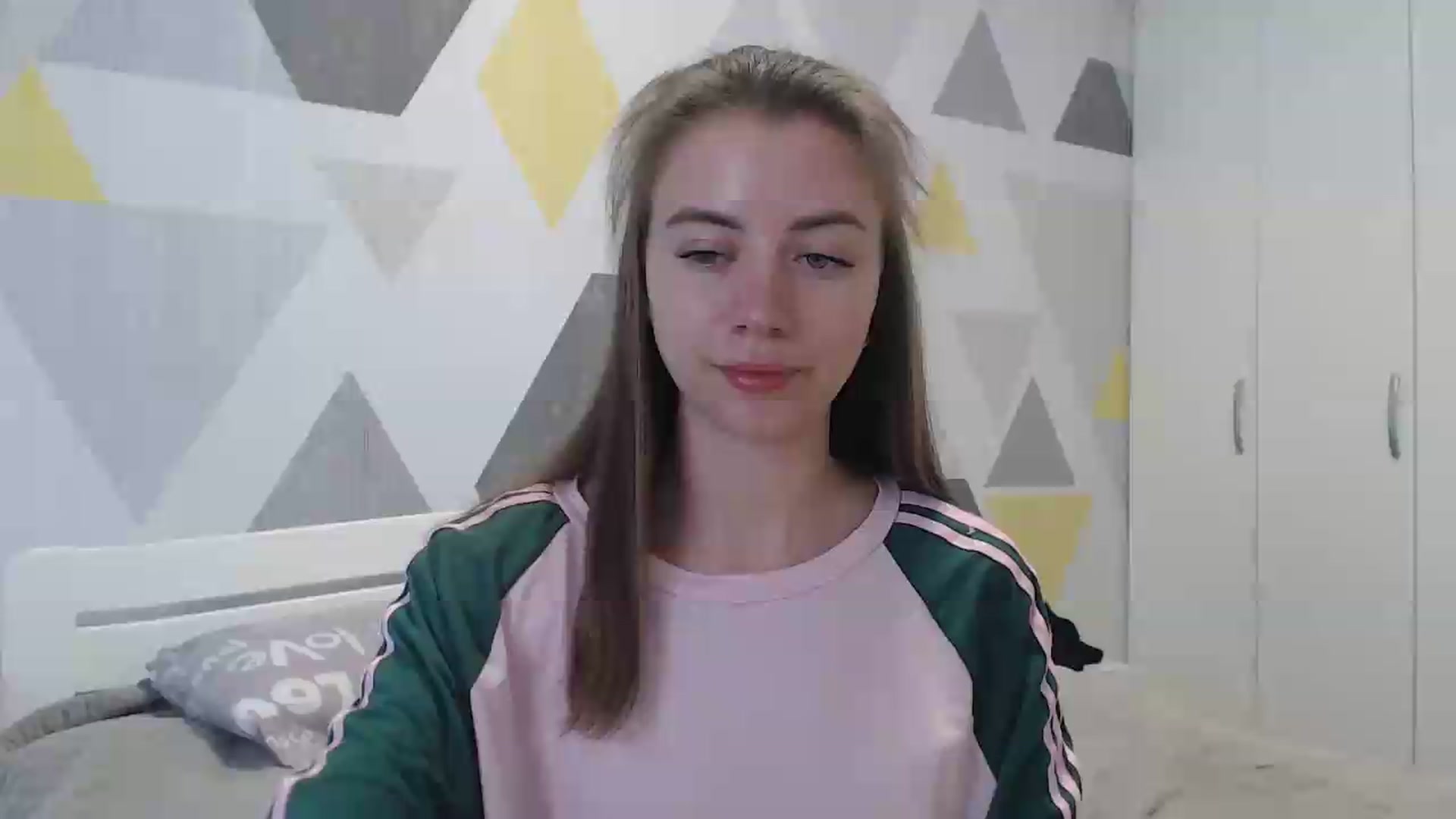 Gallery image thumbnail from Sulfate0's myfreecams stream on, 05/17/2026, 08:41 image 7 of 20