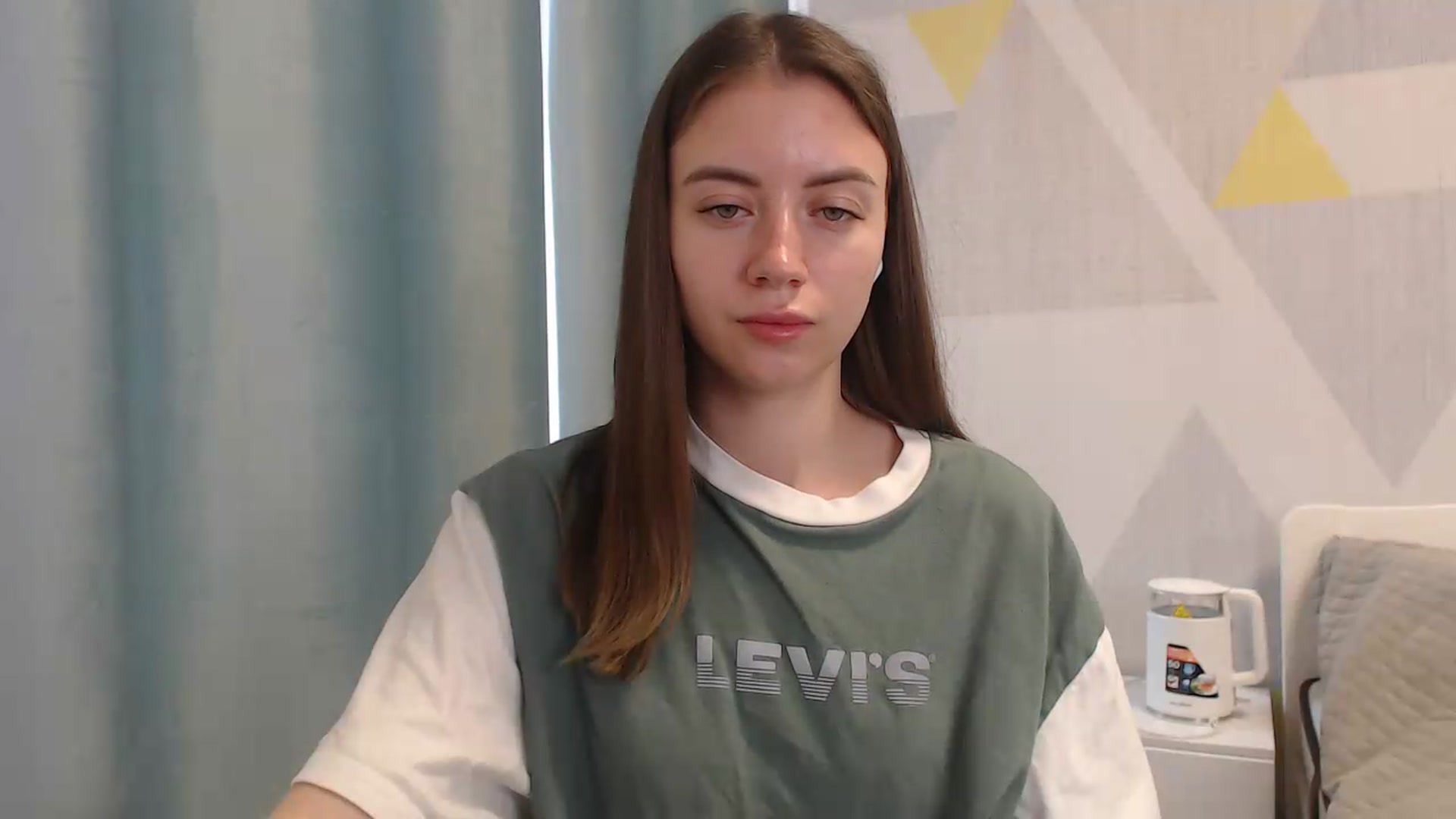 Gallery image thumbnail from Sulfate0's myfreecams stream on, 05/18/2026, 07:23 image 19 of 20