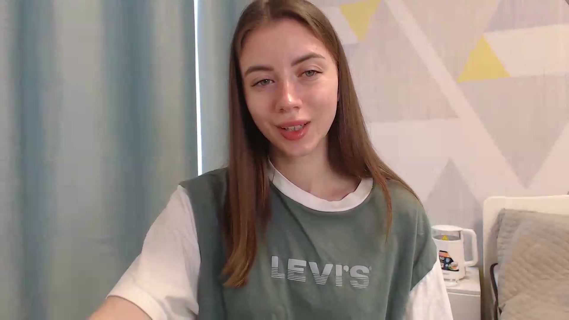 Gallery image thumbnail from Sulfate0's myfreecams stream on, 05/18/2026, 07:23 image 11 of 20