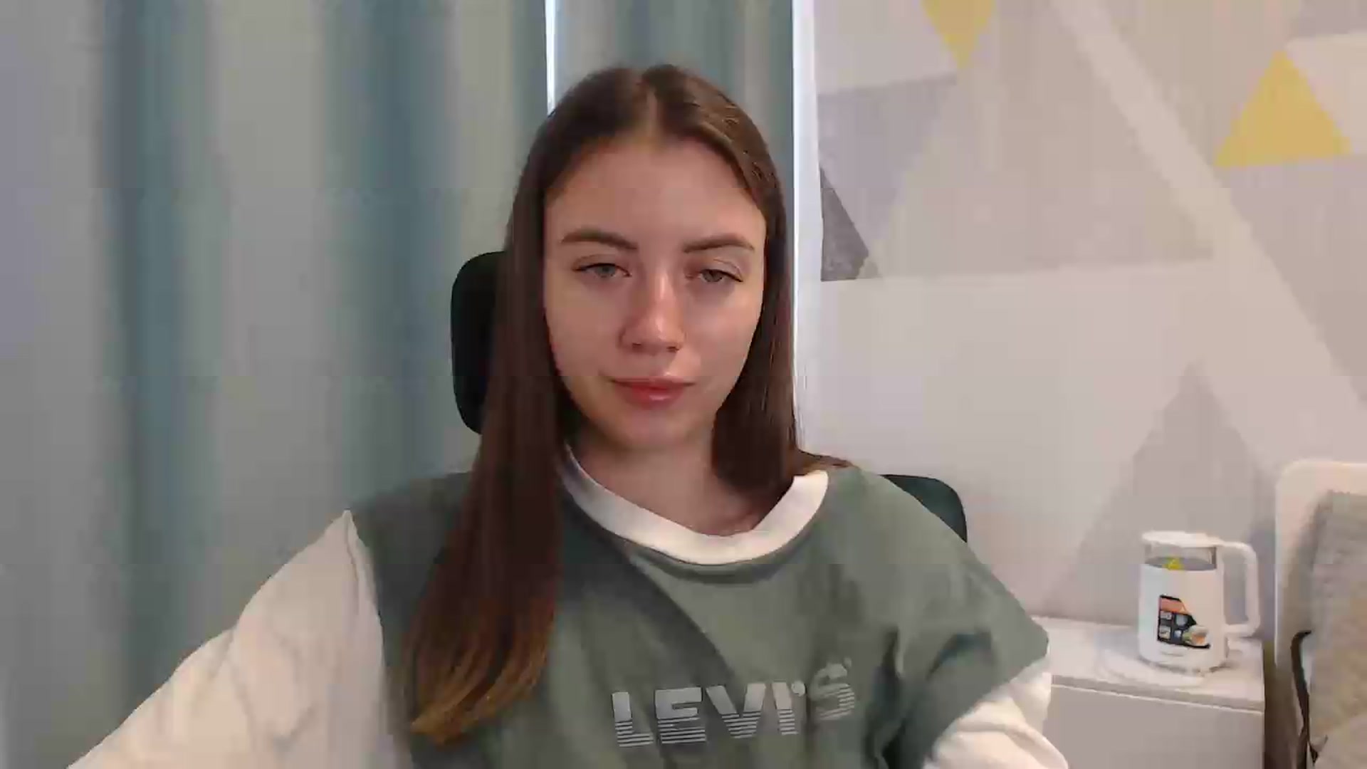 Gallery image thumbnail from Sulfate0's myfreecams stream on, 05/18/2026, 07:23 image 1 of 20