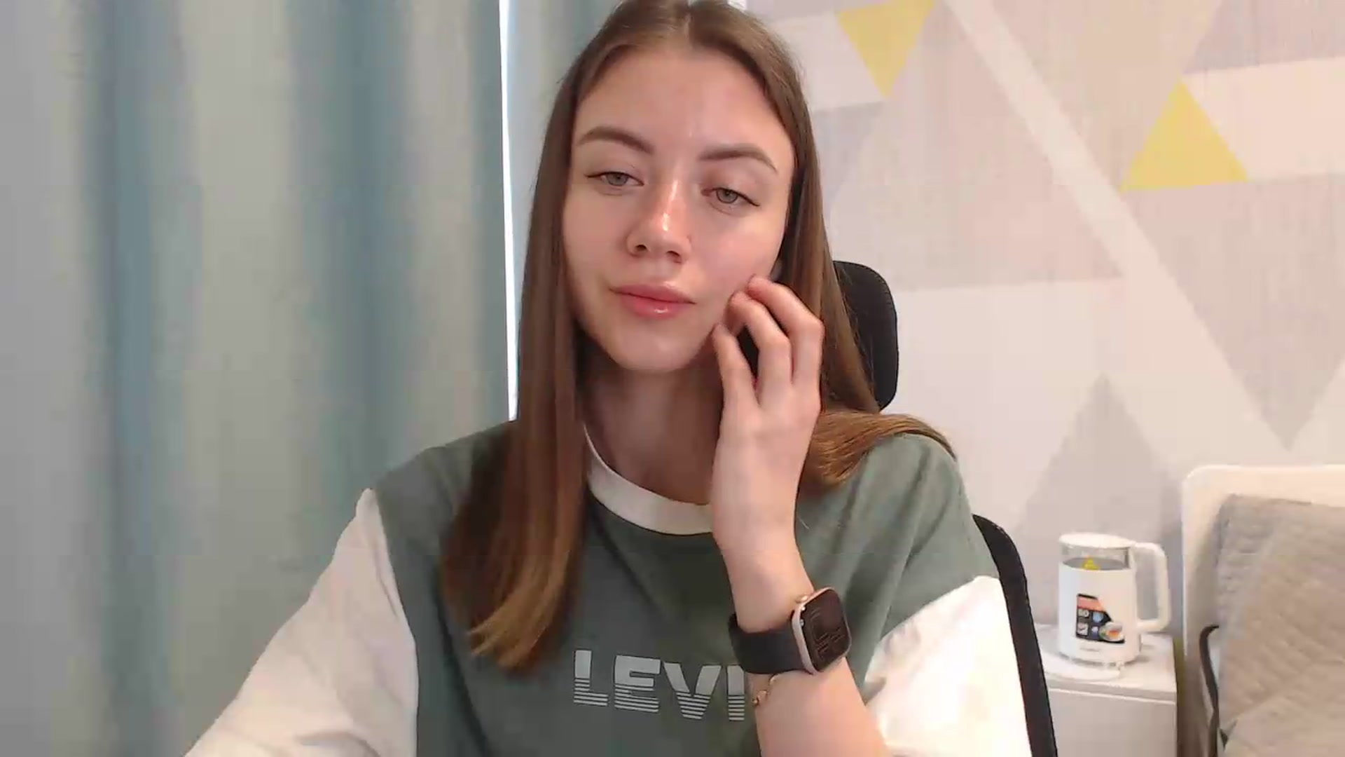 Gallery image thumbnail from Sulfate0's myfreecams stream on, 05/18/2026, 07:23 image 18 of 20