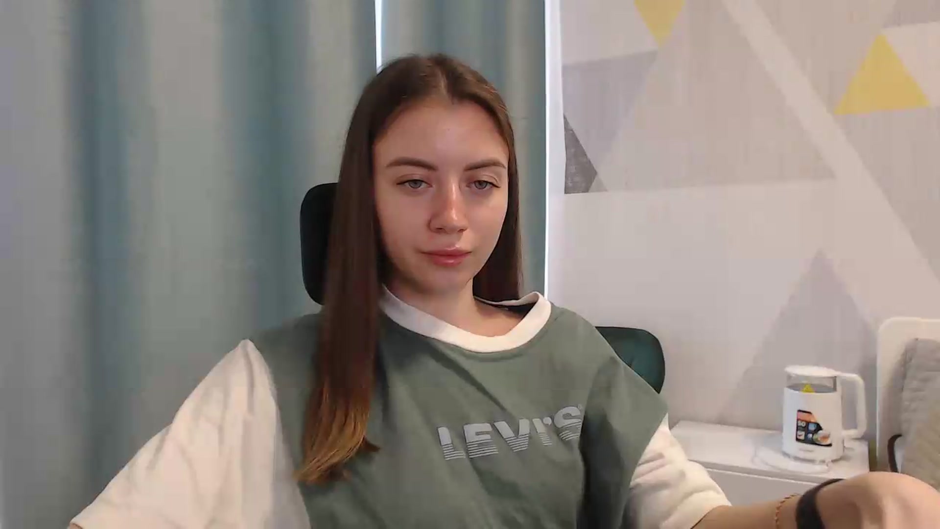 Gallery image thumbnail from Sulfate0's myfreecams stream on, 05/18/2026, 07:23 image 2 of 20