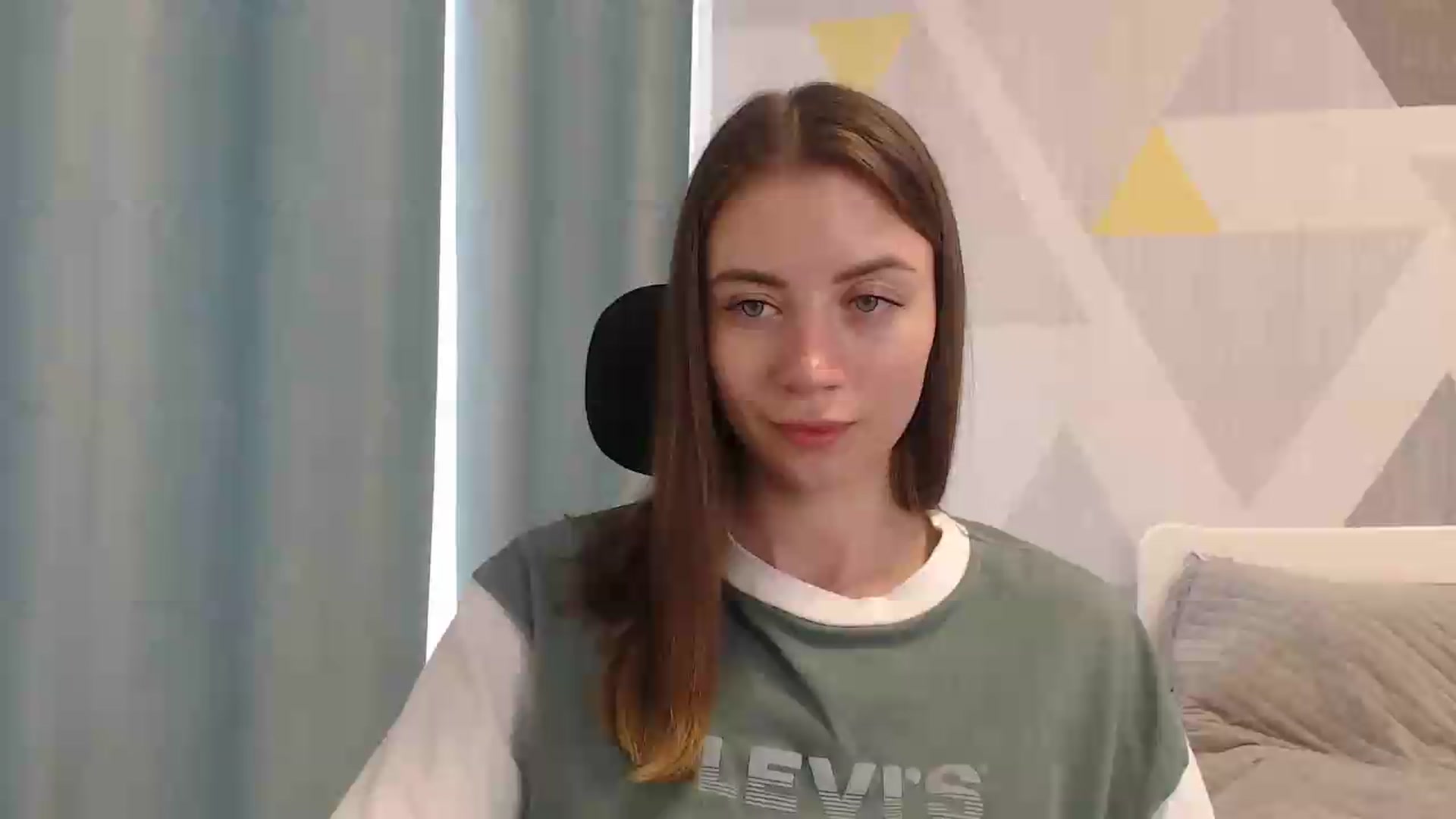 Gallery image thumbnail from Sulfate0's myfreecams stream on, 05/18/2026, 10:16 image 1 of 20