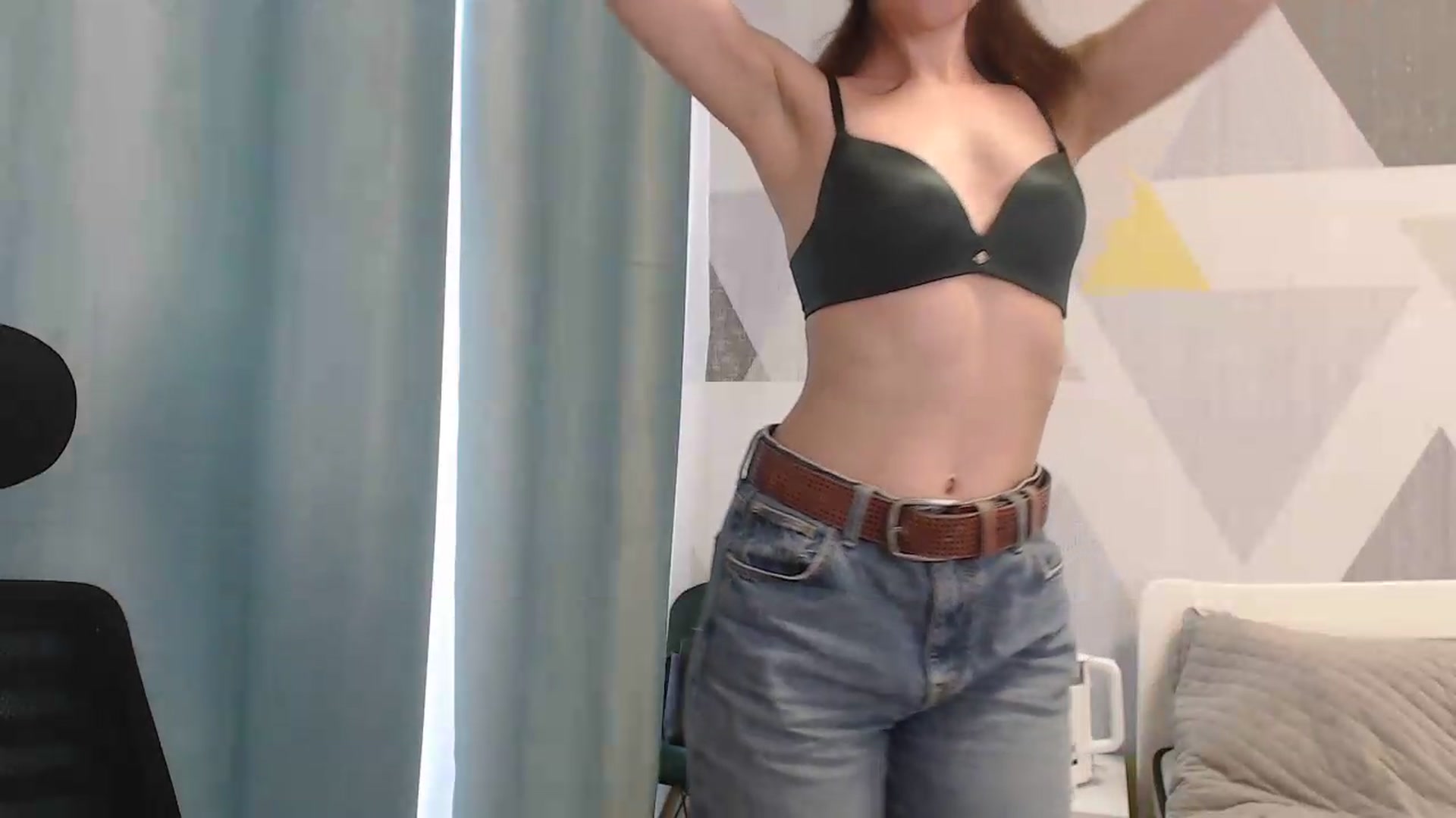Gallery image thumbnail from Sulfate0's myfreecams stream on, 05/18/2026, 10:16 image 12 of 20