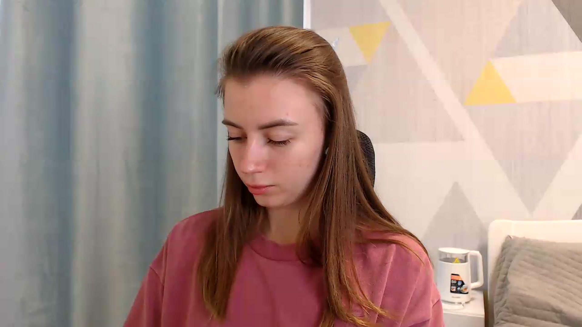 Gallery image thumbnail from Sulfate0's myfreecams stream on, 05/20/2026, 07:10 image 20 of 20