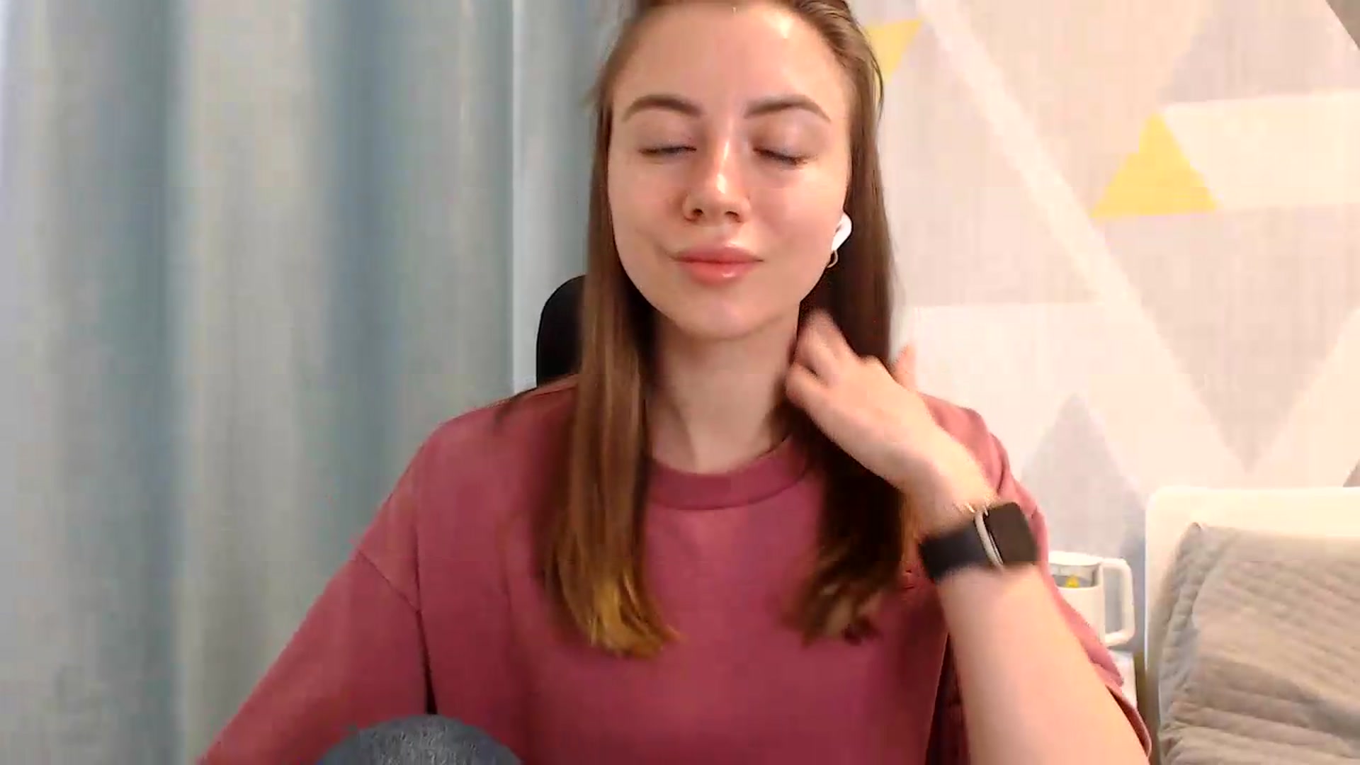 Gallery image thumbnail from Sulfate0's myfreecams stream on, 05/20/2026, 07:48 image 16 of 20