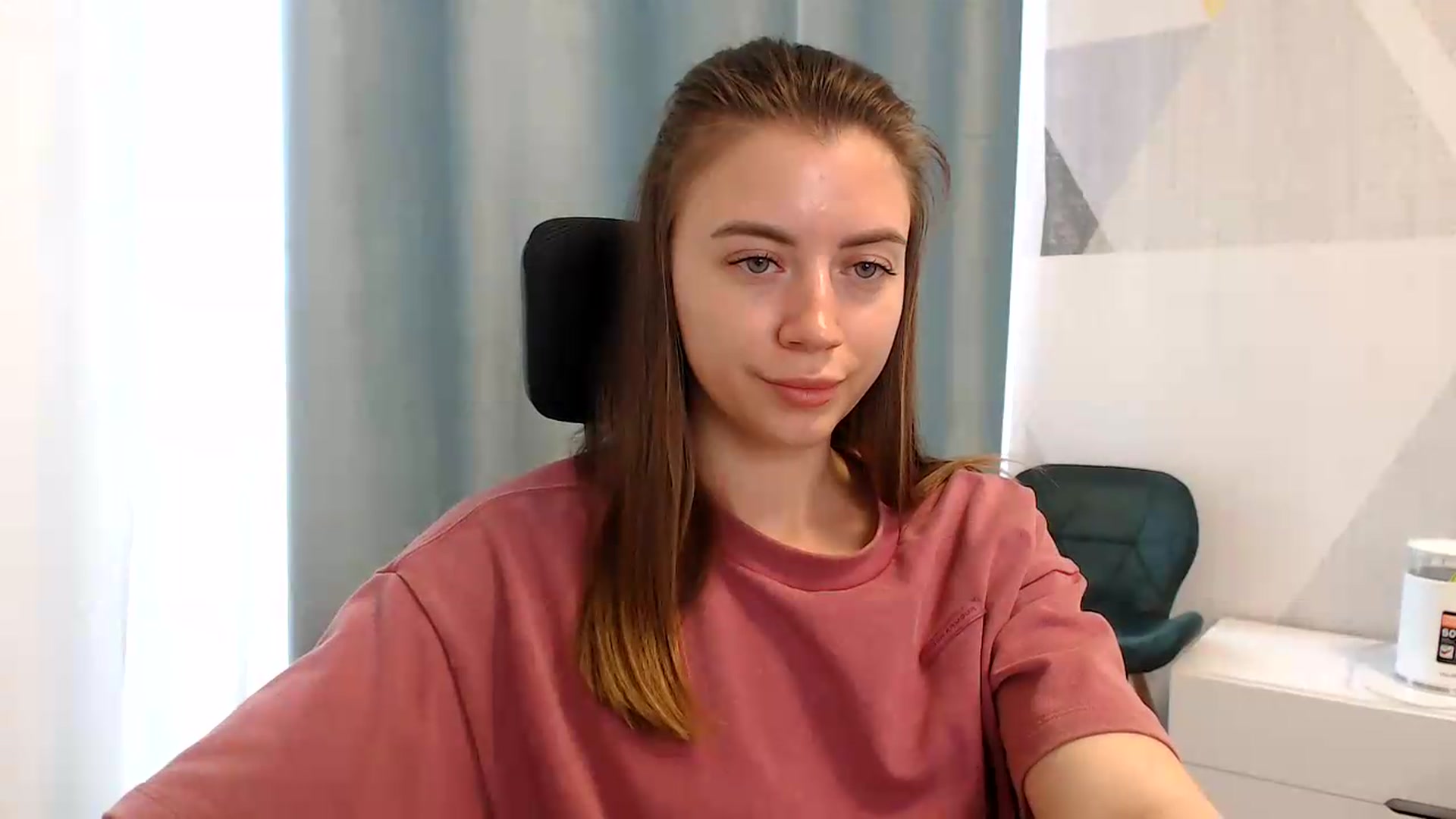 Gallery image thumbnail from Sulfate0's myfreecams stream on, 05/20/2026, 09:09 image 3 of 20
