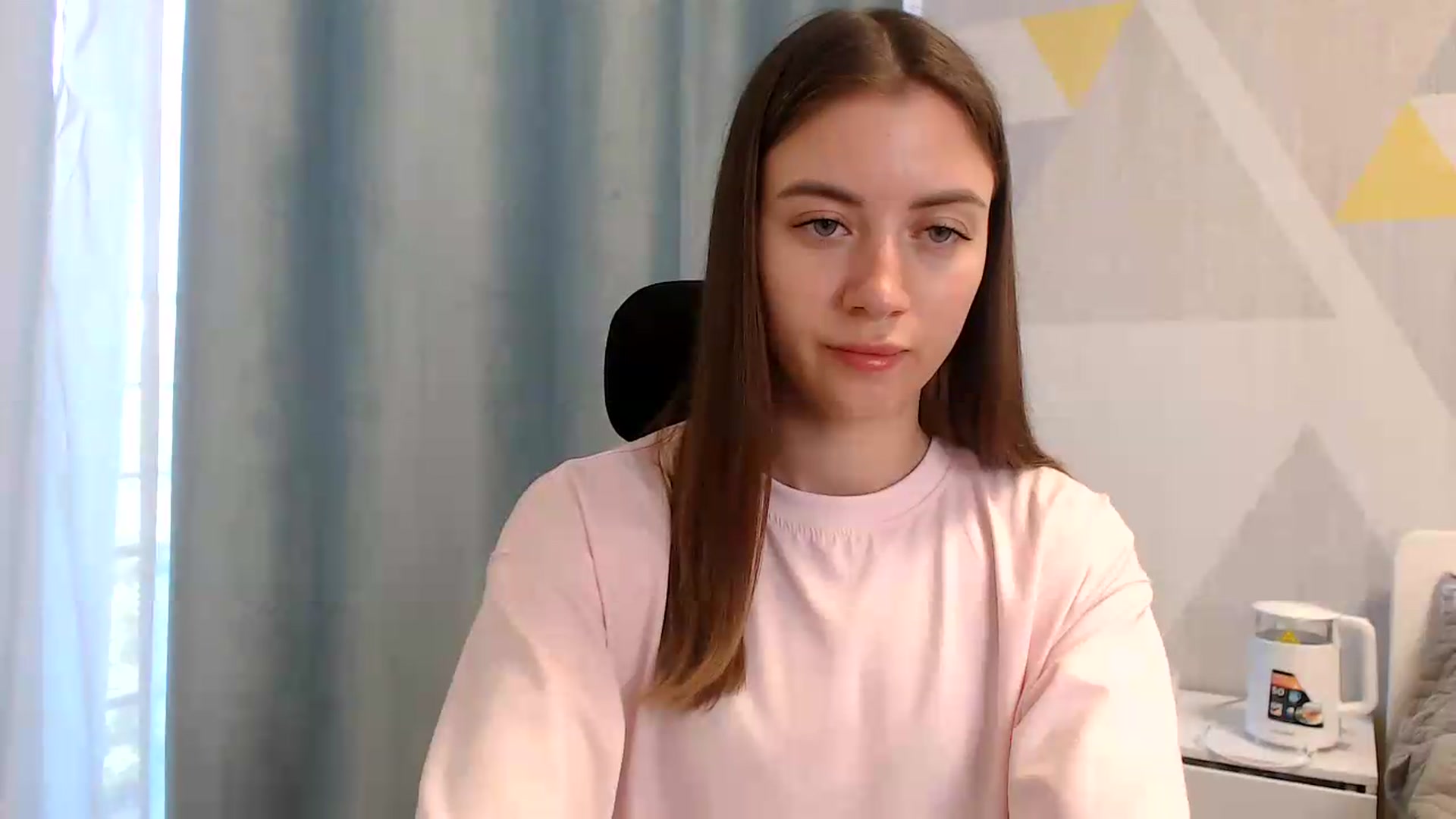 Gallery image thumbnail from Sulfate0's myfreecams stream on, 05/22/2026, 08:51 image 14 of 20