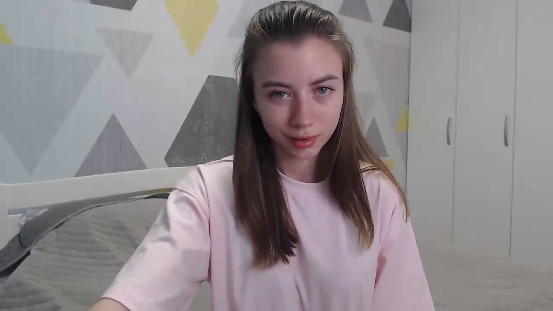 Gallery image thumbnail from Sulfate0's myfreecams stream on, 05/23/2026, 07:35 image 4 of 20