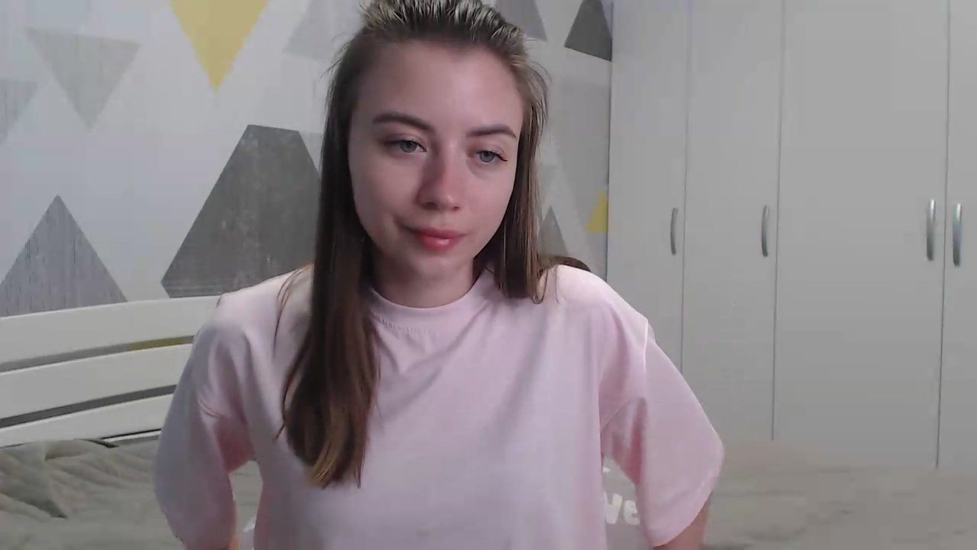 Gallery image thumbnail from Sulfate0's myfreecams stream on, 05/23/2026, 07:35 image 9 of 20