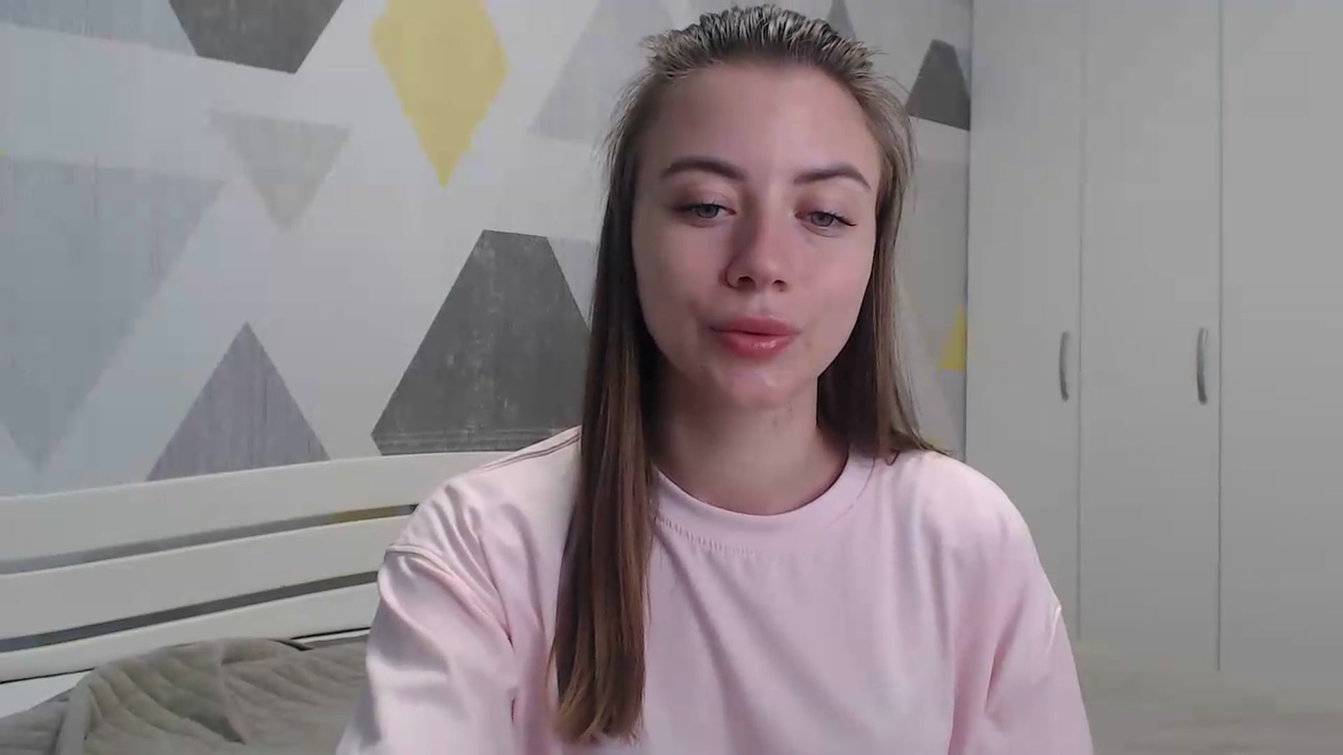 Gallery image thumbnail from Sulfate0's myfreecams stream on, 05/23/2026, 07:35 image 10 of 20