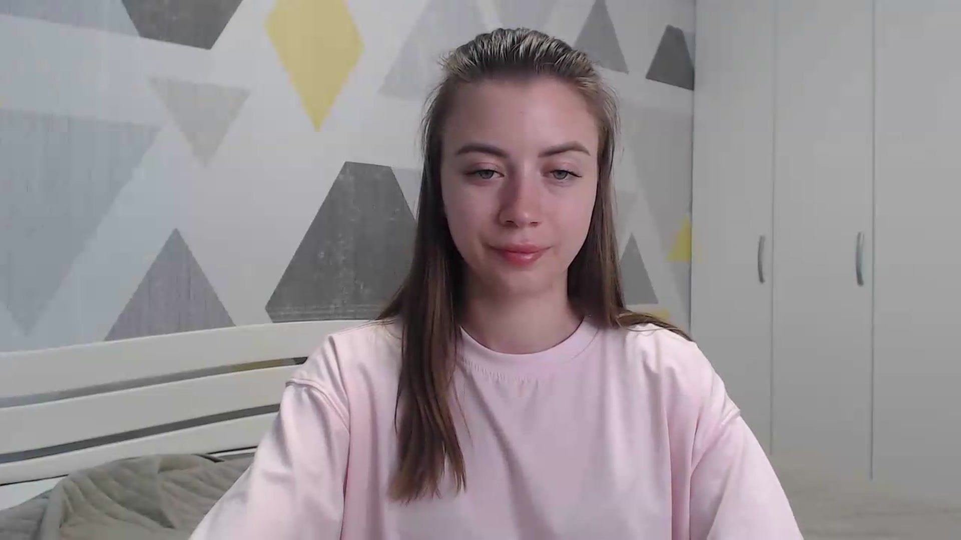 Gallery image thumbnail from Sulfate0's myfreecams stream on, 05/23/2026, 07:35 image 19 of 20
