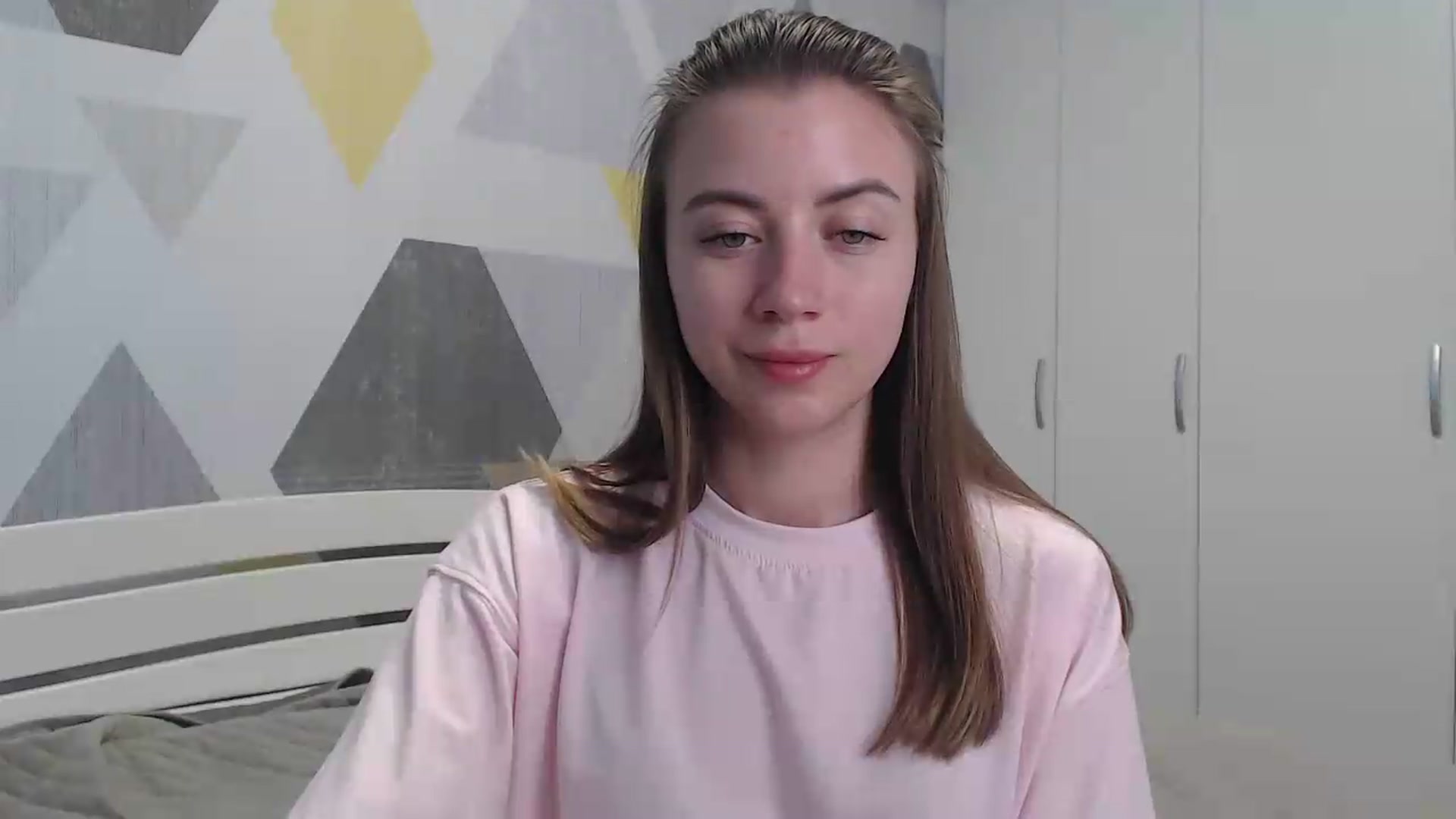Gallery image thumbnail from Sulfate0's myfreecams stream on, 05/23/2026, 09:43 image 17 of 20