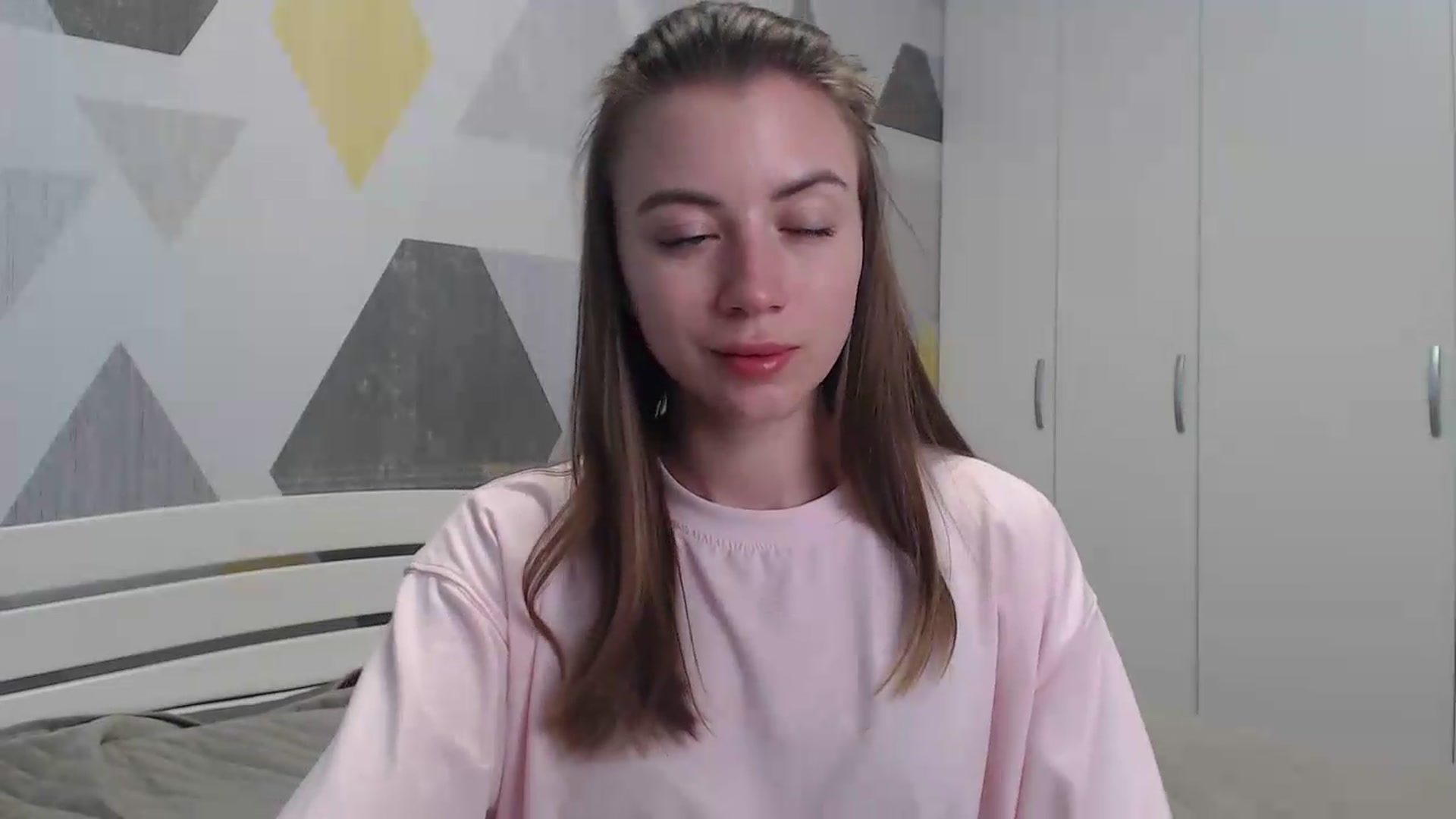 Gallery image thumbnail from Sulfate0's myfreecams stream on, 05/23/2026, 09:43 image 12 of 20