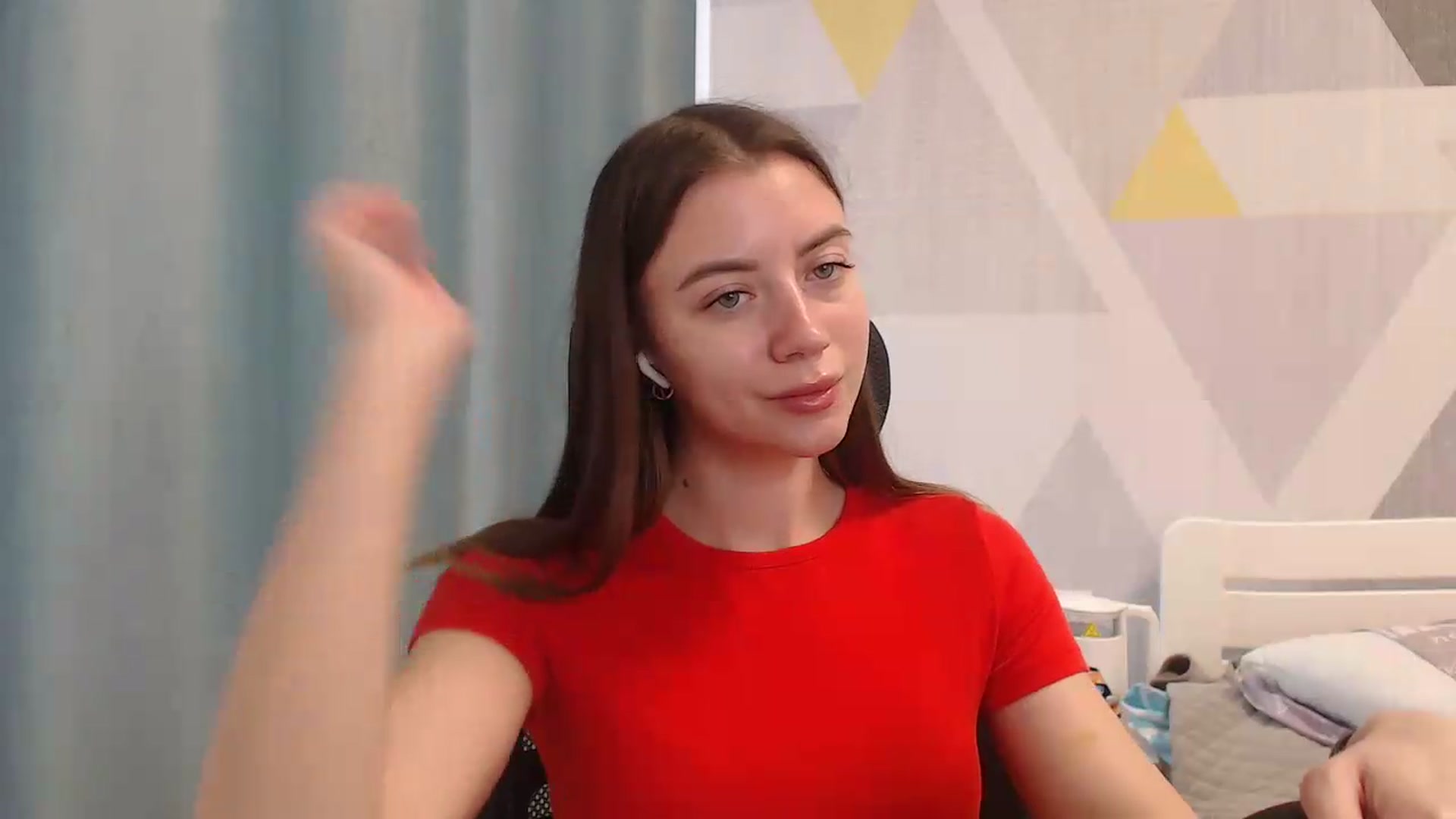 Gallery image thumbnail from Sulfate0's myfreecams stream on, 05/24/2026, 08:45 image 19 of 20