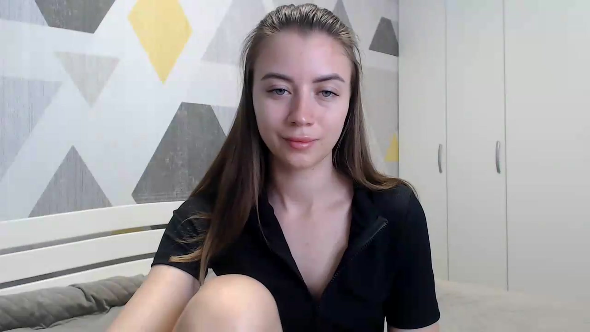 Gallery image thumbnail from Sulfate0's myfreecams stream on, 05/25/2026, 06:41 image 6 of 20