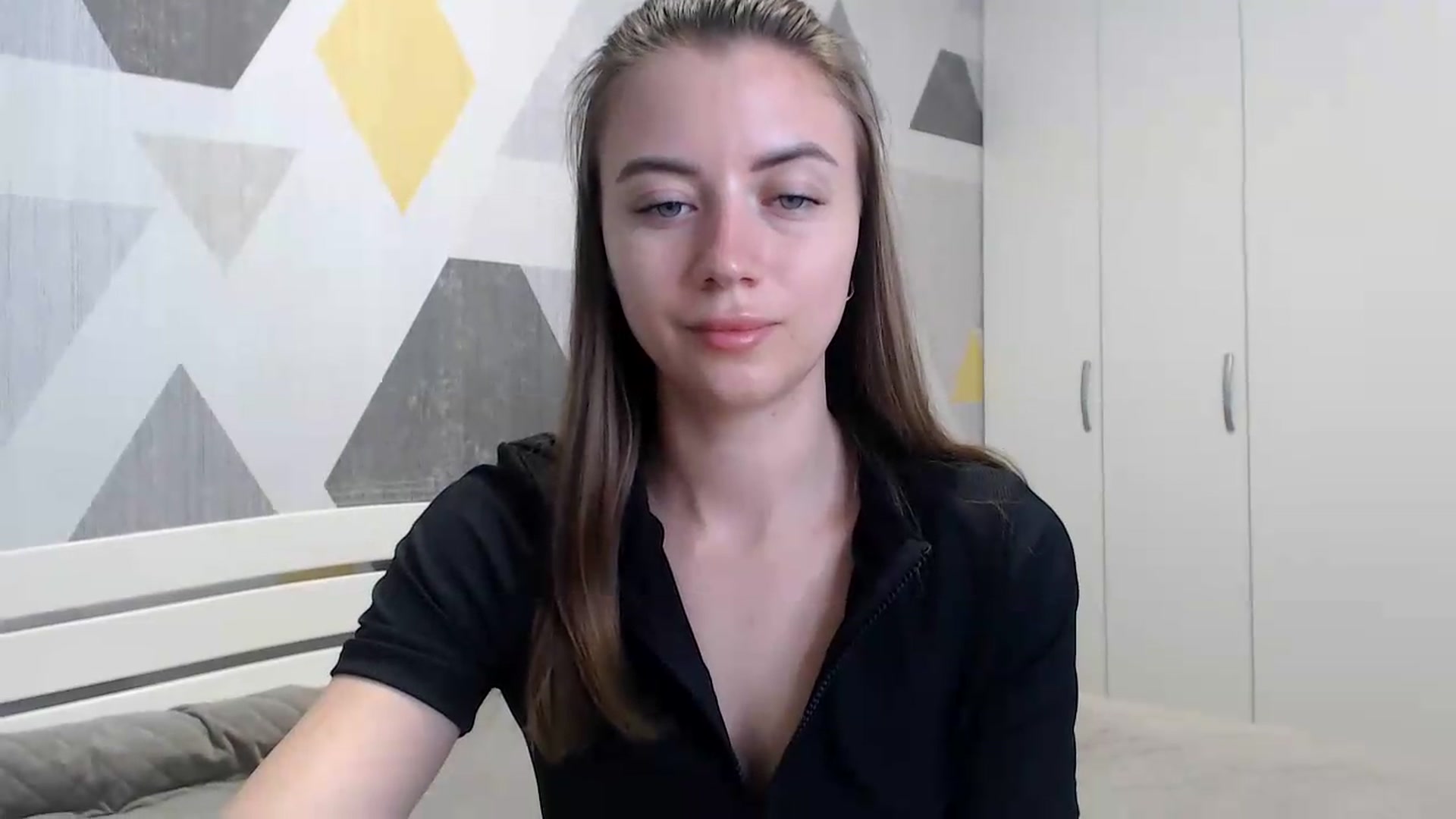 Gallery image thumbnail from Sulfate0's myfreecams stream on, 05/25/2026, 06:41 image 15 of 20