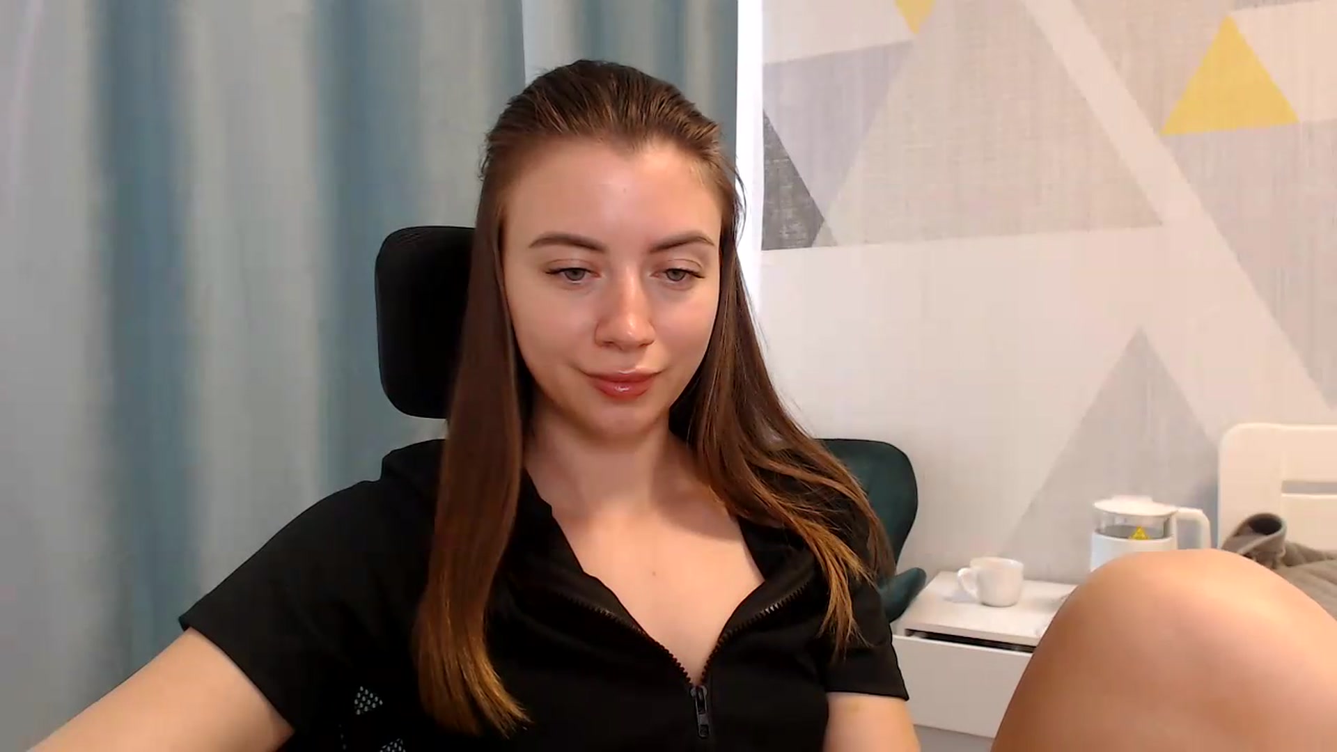 Gallery image thumbnail from Sulfate0's myfreecams stream on, 05/25/2026, 08:33 image 11 of 20