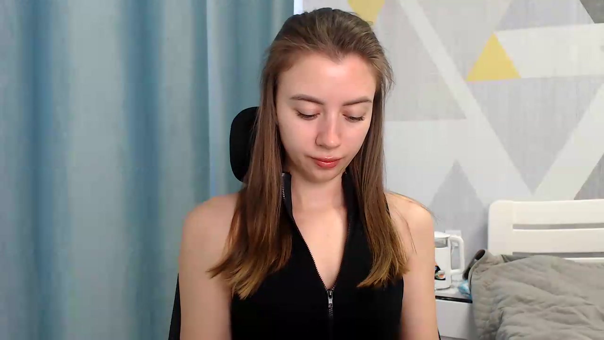 Gallery image thumbnail from Sulfate0's myfreecams stream on, 05/27/2026, 06:05 image 9 of 20