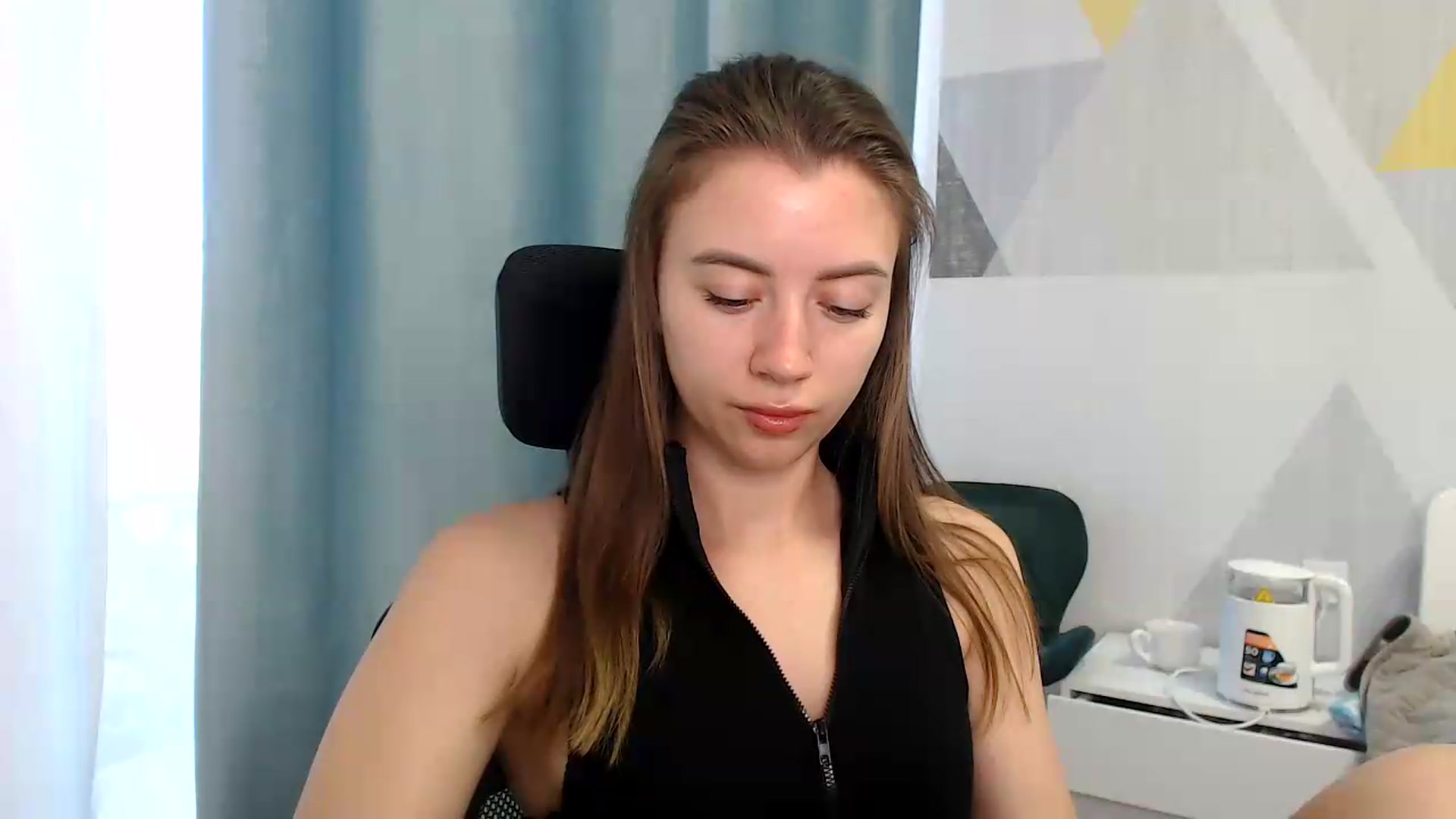 Gallery image thumbnail from Sulfate0's myfreecams stream on, 05/27/2026, 06:05 image 19 of 20