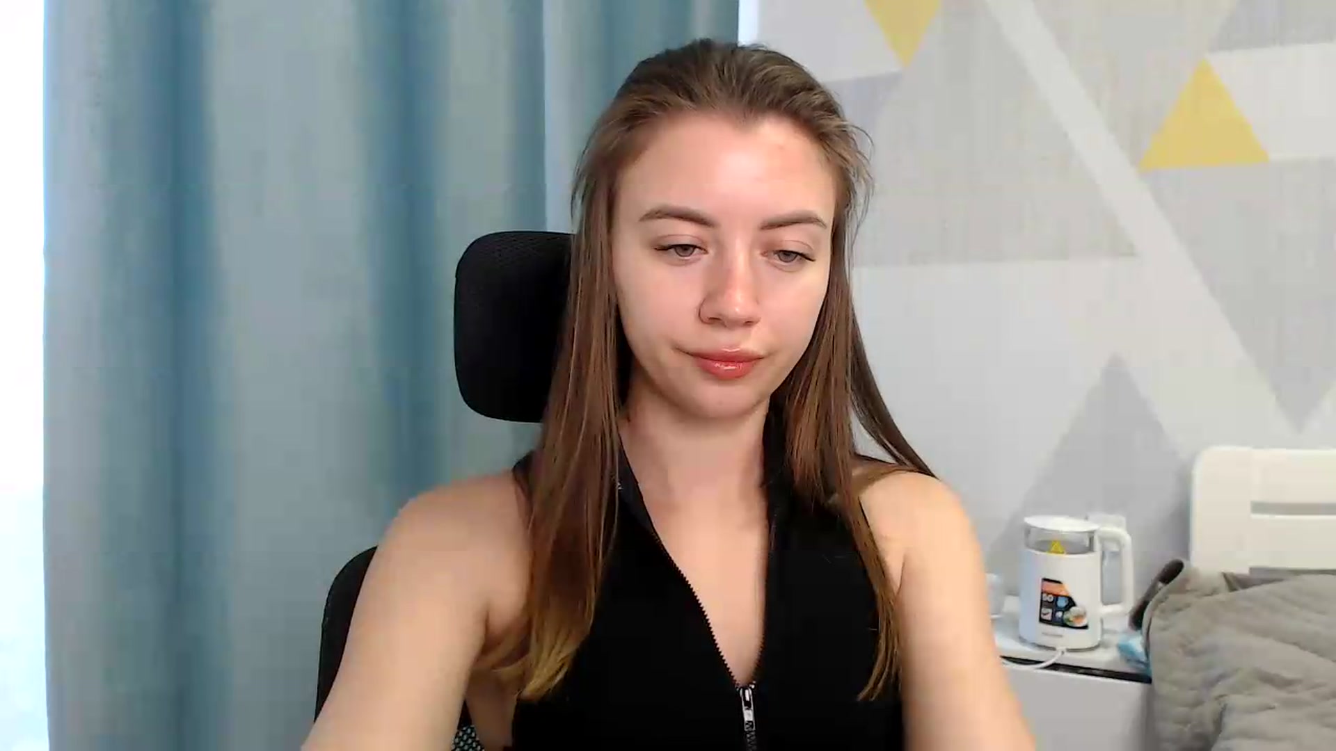 Gallery image thumbnail from Sulfate0's myfreecams stream on, 05/27/2026, 06:05 image 12 of 20