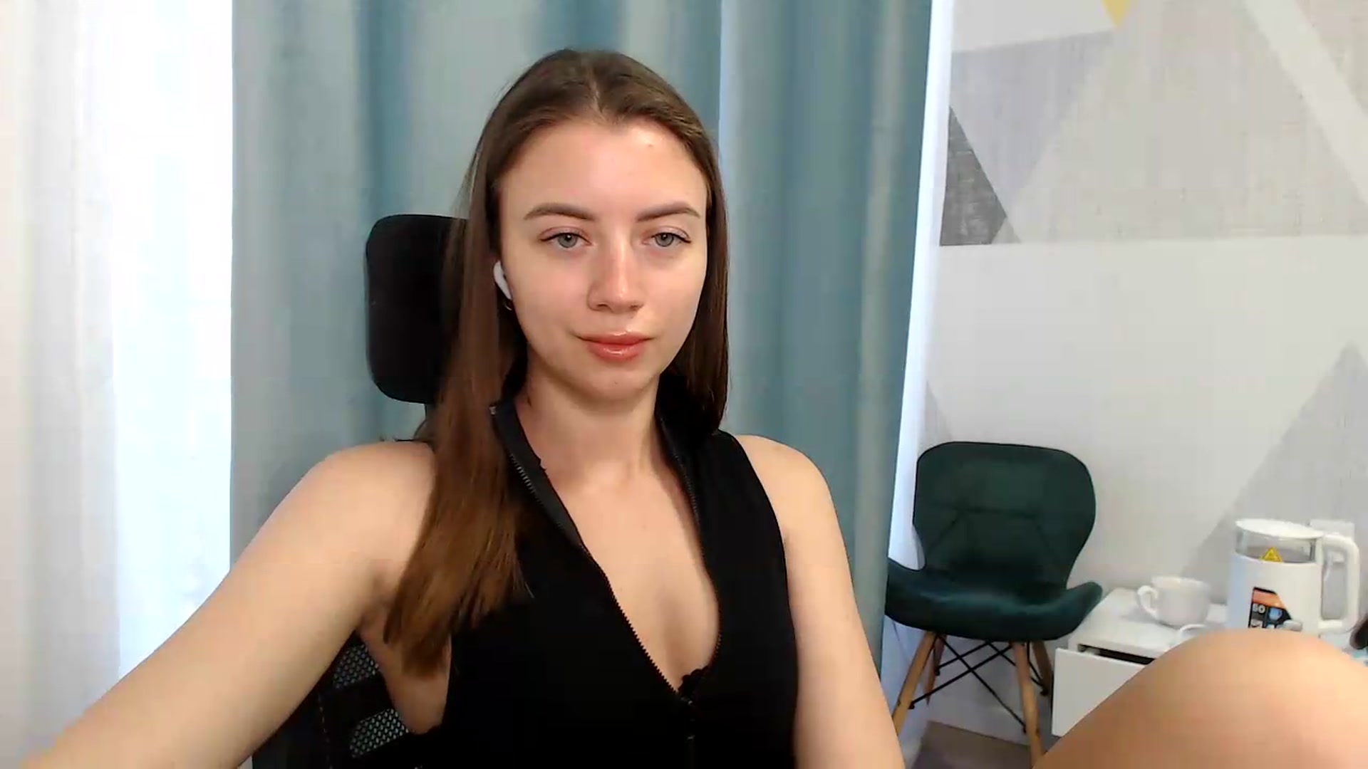 Gallery image thumbnail from Sulfate0's myfreecams stream on, 05/27/2026, 06:46 image 3 of 20