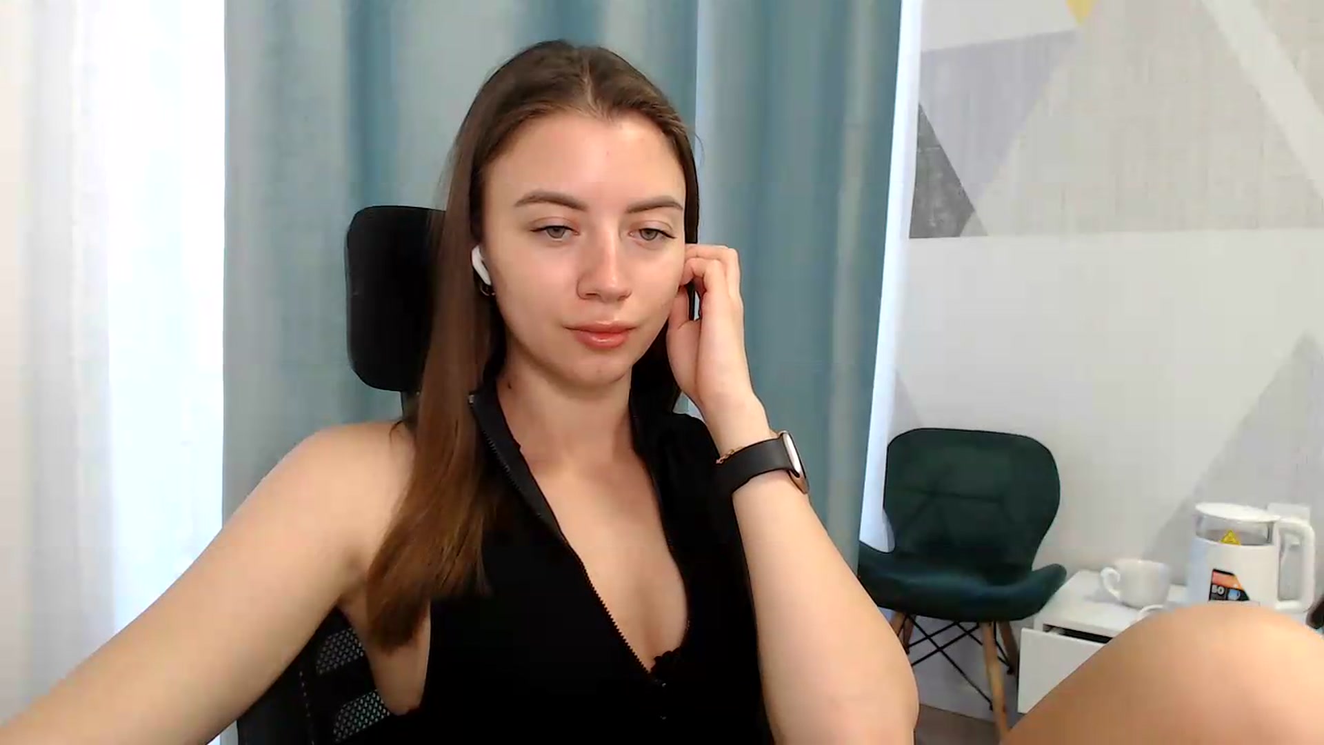 Gallery image thumbnail from Sulfate0's myfreecams stream on, 05/27/2026, 06:46 image 2 of 20